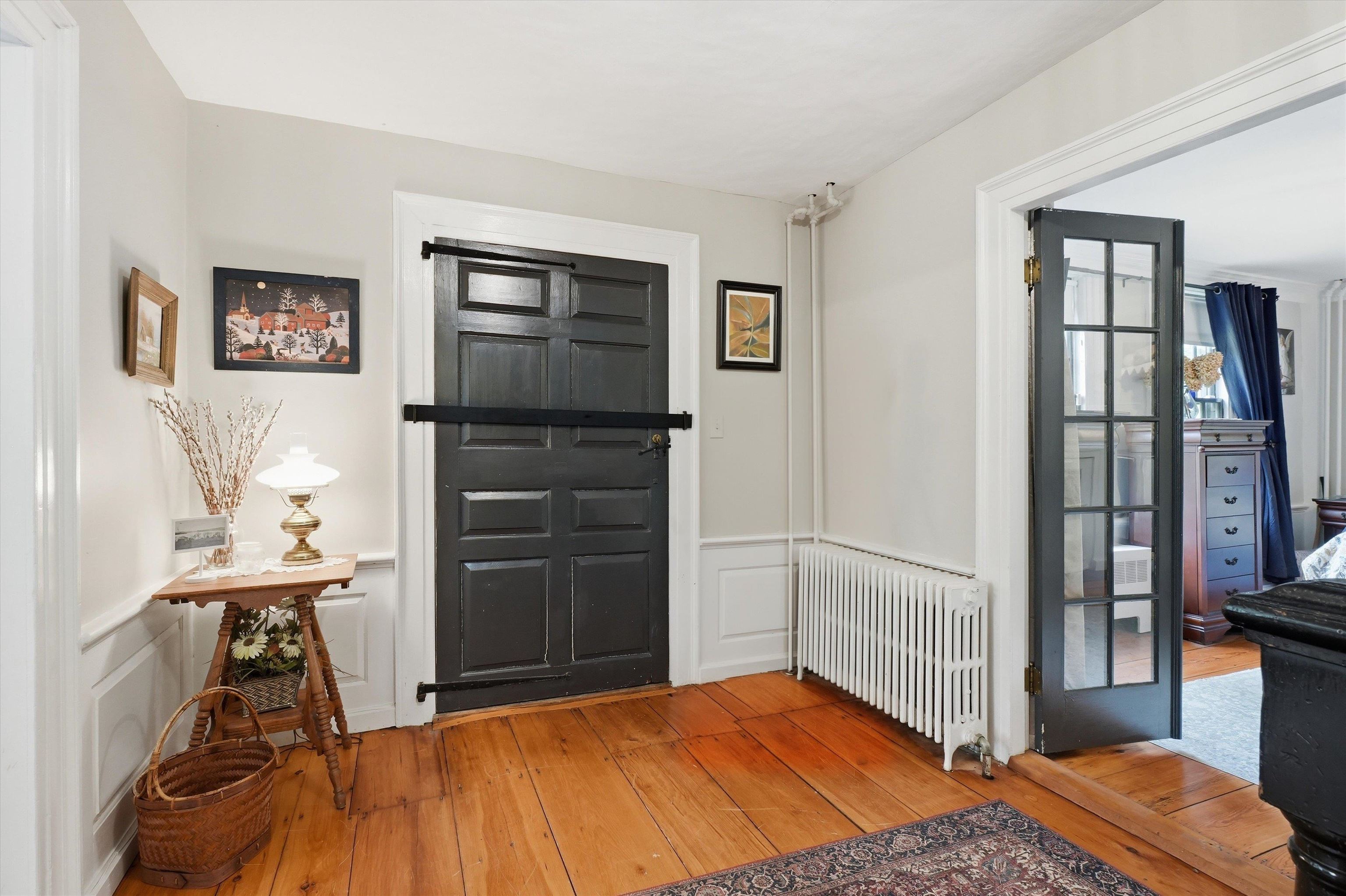 20 Stark Hwy S Hw, Dunbarton, NH 03046