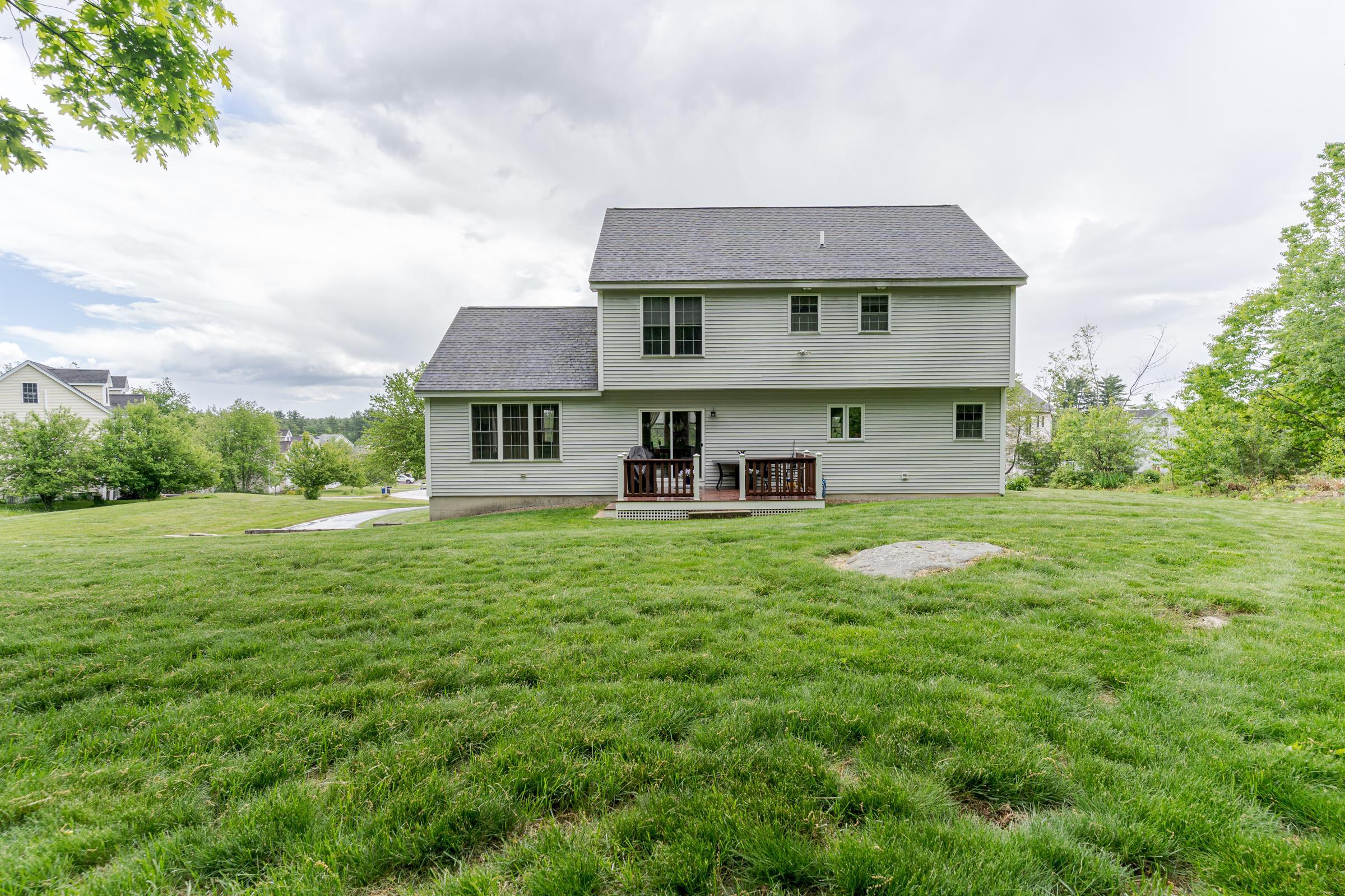 73 Milo Ln, Somersworth, NH 03878