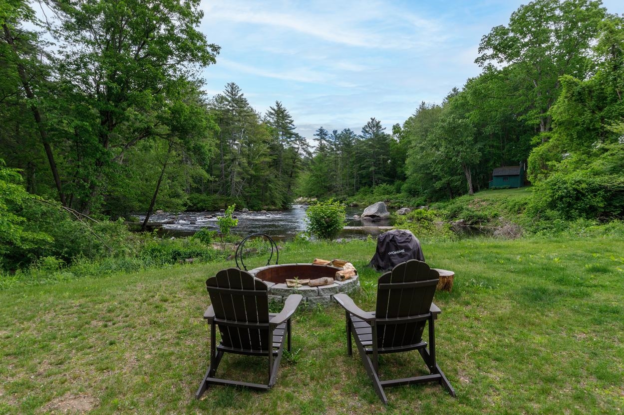 6 Steep St, Merrimack, NH 03054