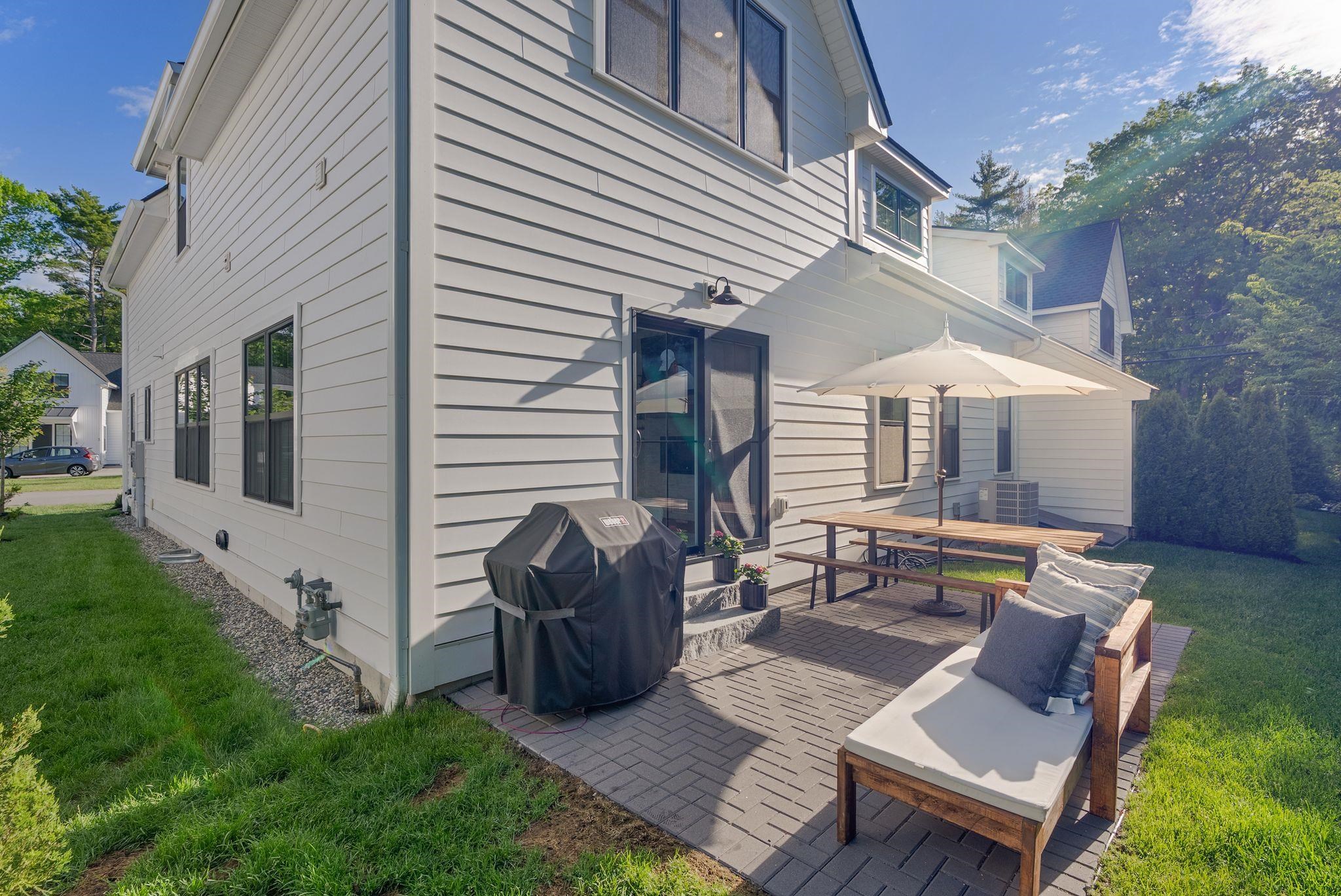 1171 Sagamore Ave, Portsmouth, NH 03801