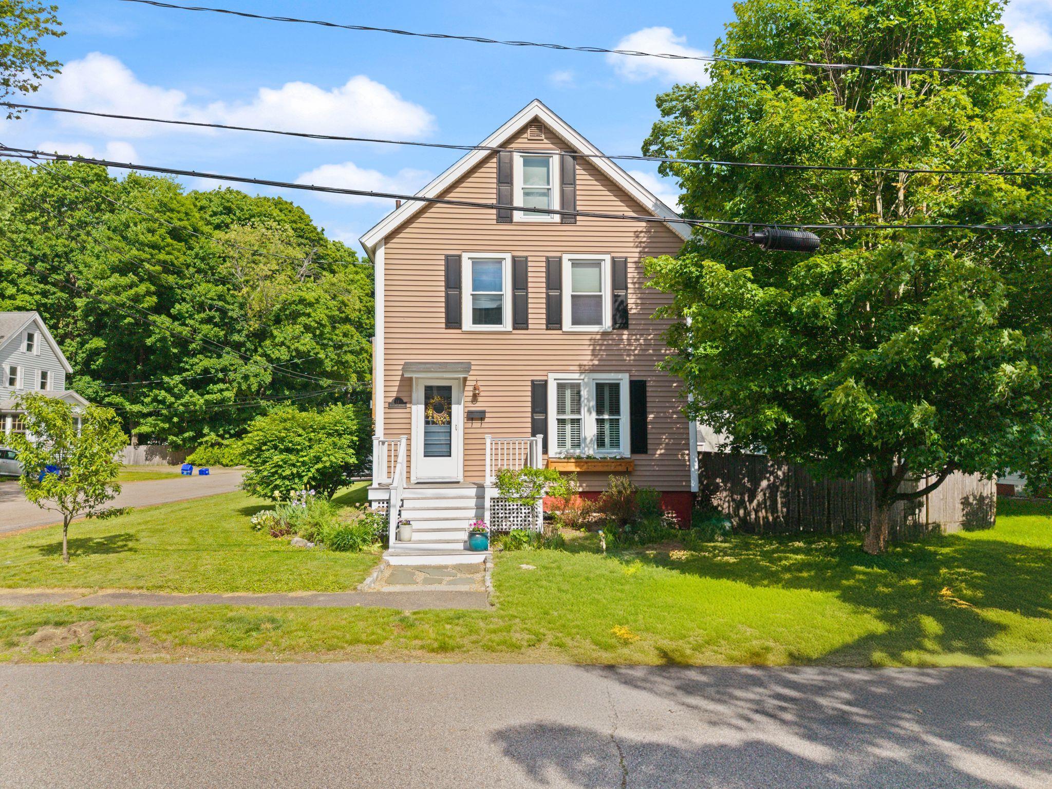 14 Harvard St, Exeter, NH 03833