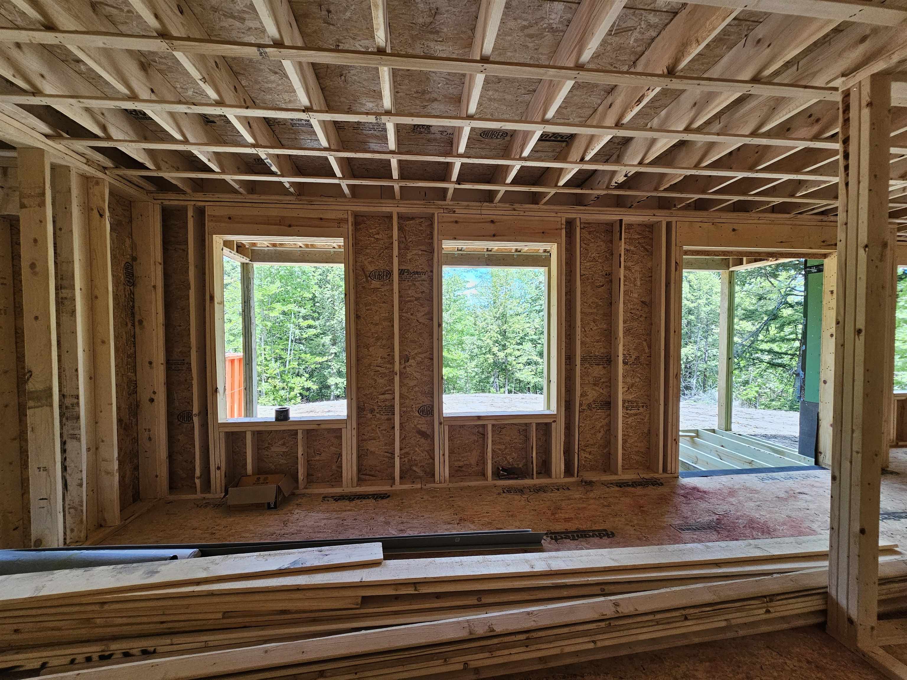 7 Shaw Rd, Pittsfield, NH 03263