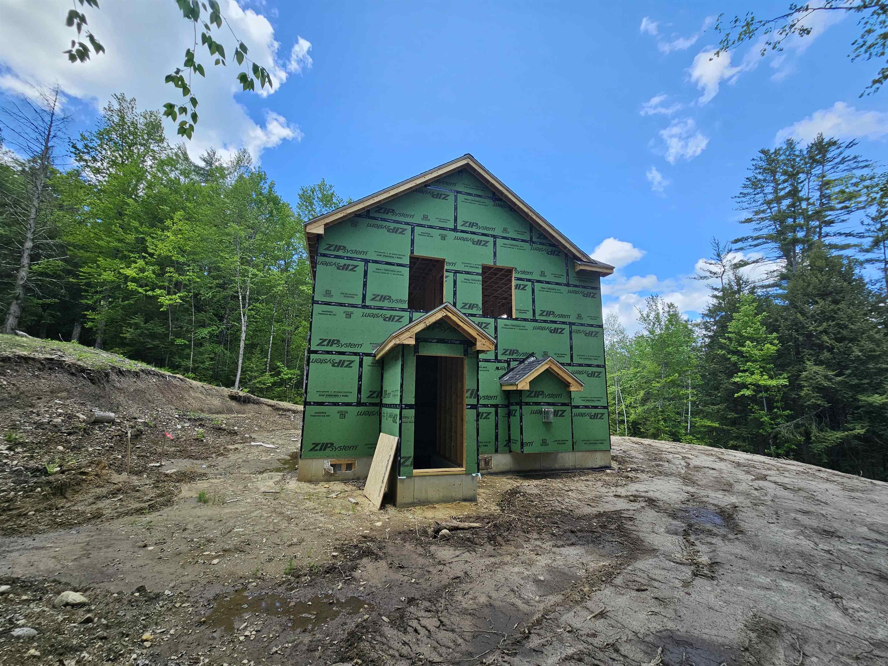 Homes for sale in Pittsfield, NH | 7 Shaw Rd, Pittsfield, NH 03263 | MLS# 5091752
