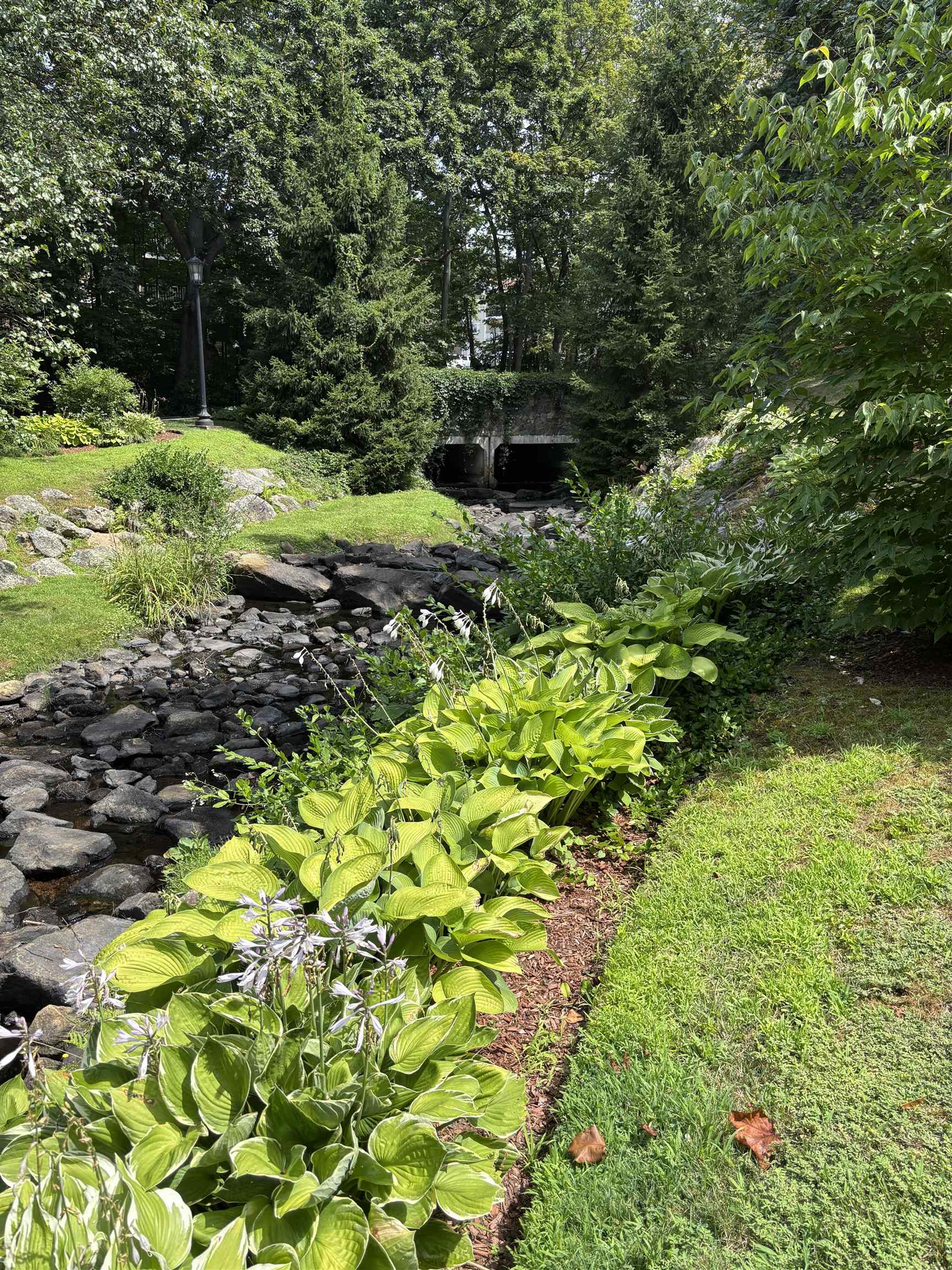 300 North River Rd, Manchester, NH 03104