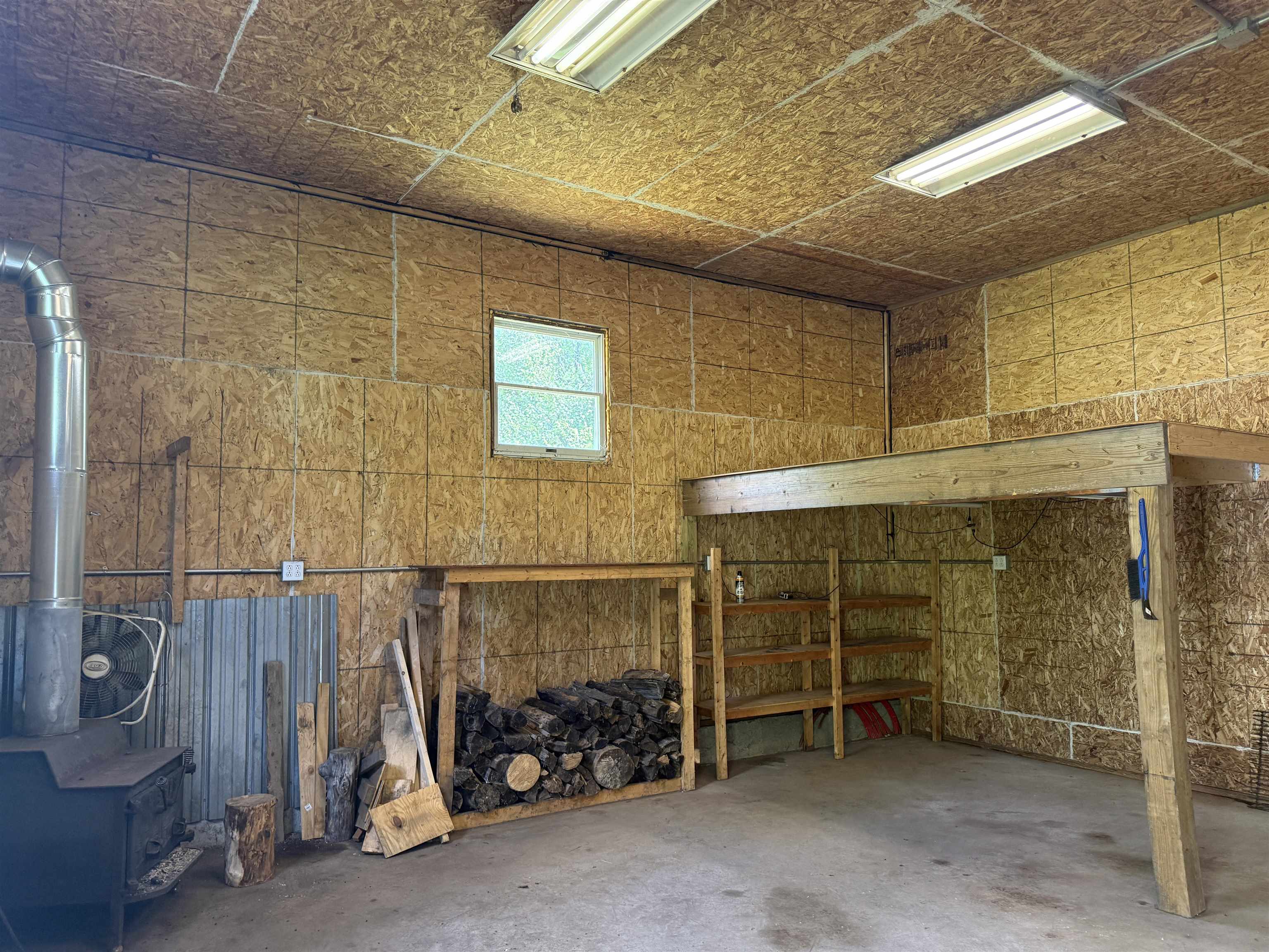 142 Page Hill Rd, Lancaster, NH 03584