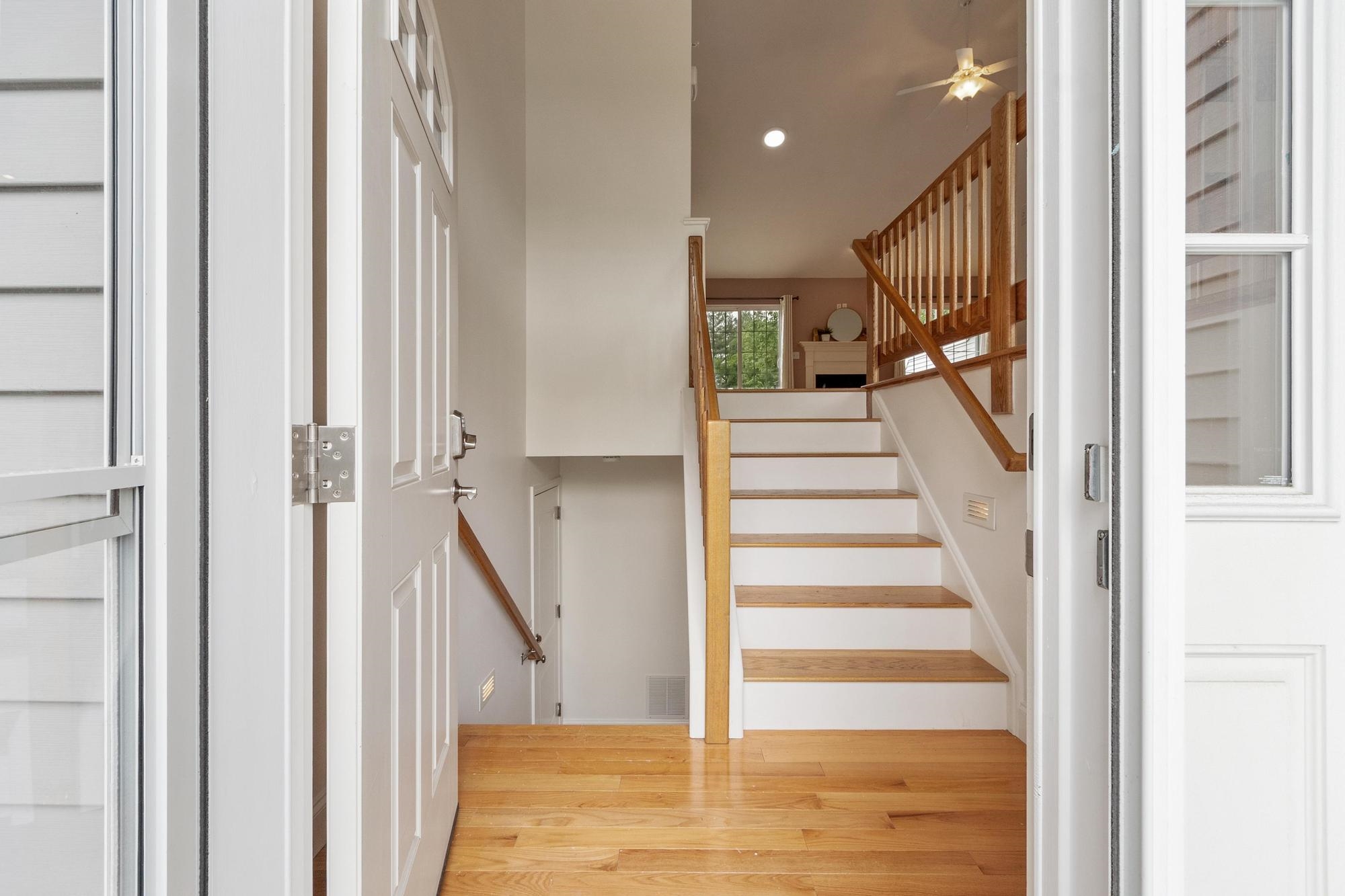 4 Guernsey Dr, Atkinson, NH 03811