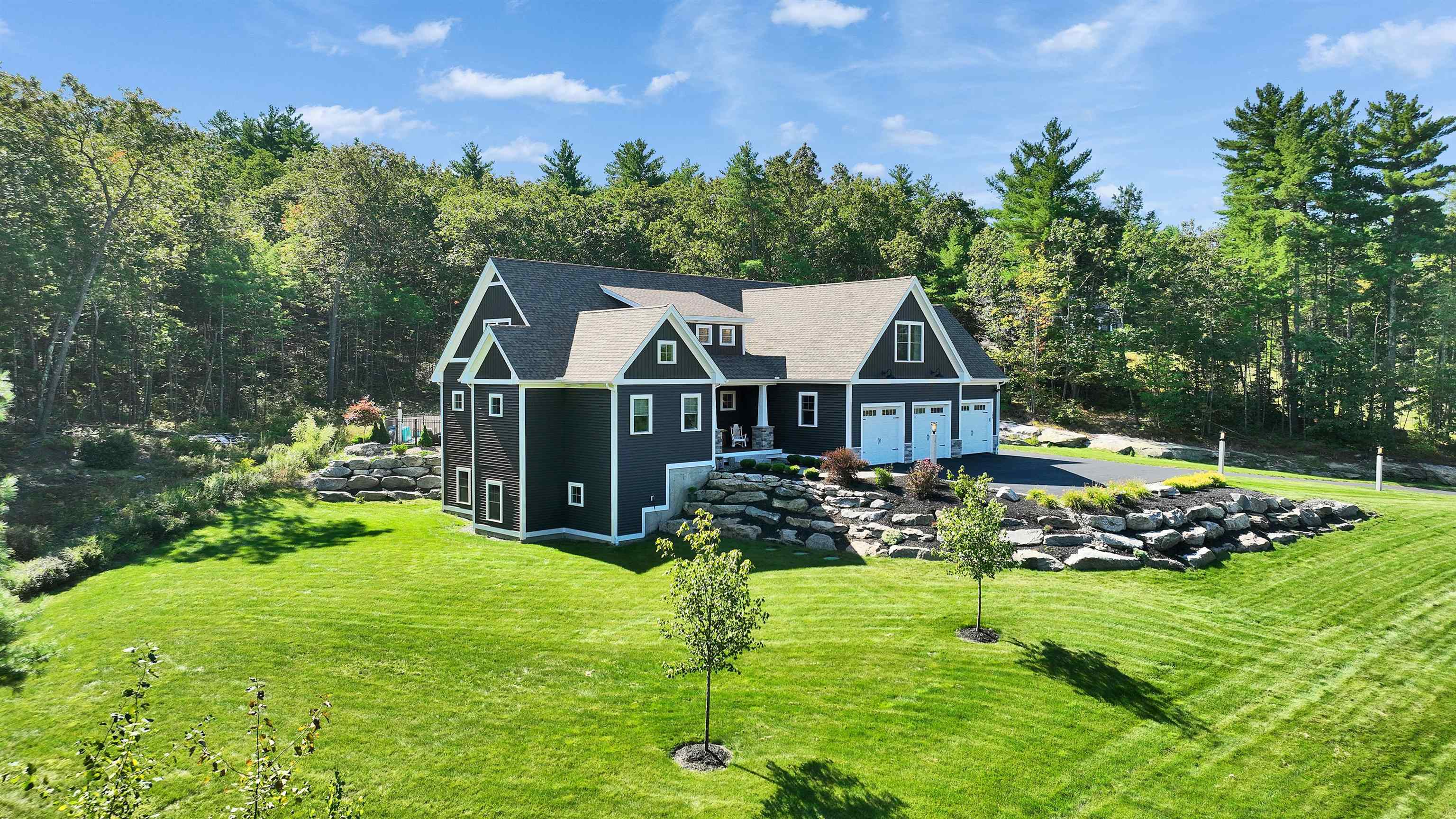 109 Harvard Ave, Auburn, NH 03032