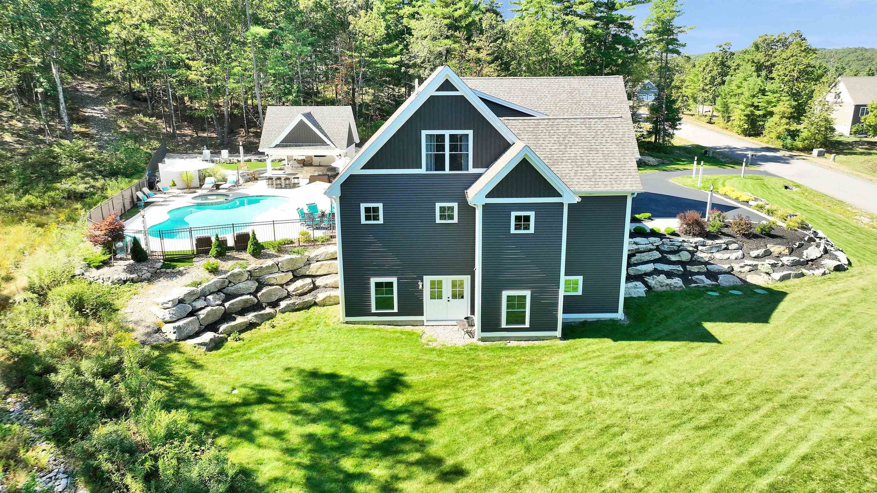 109 Harvard Ave, Auburn, NH 03032