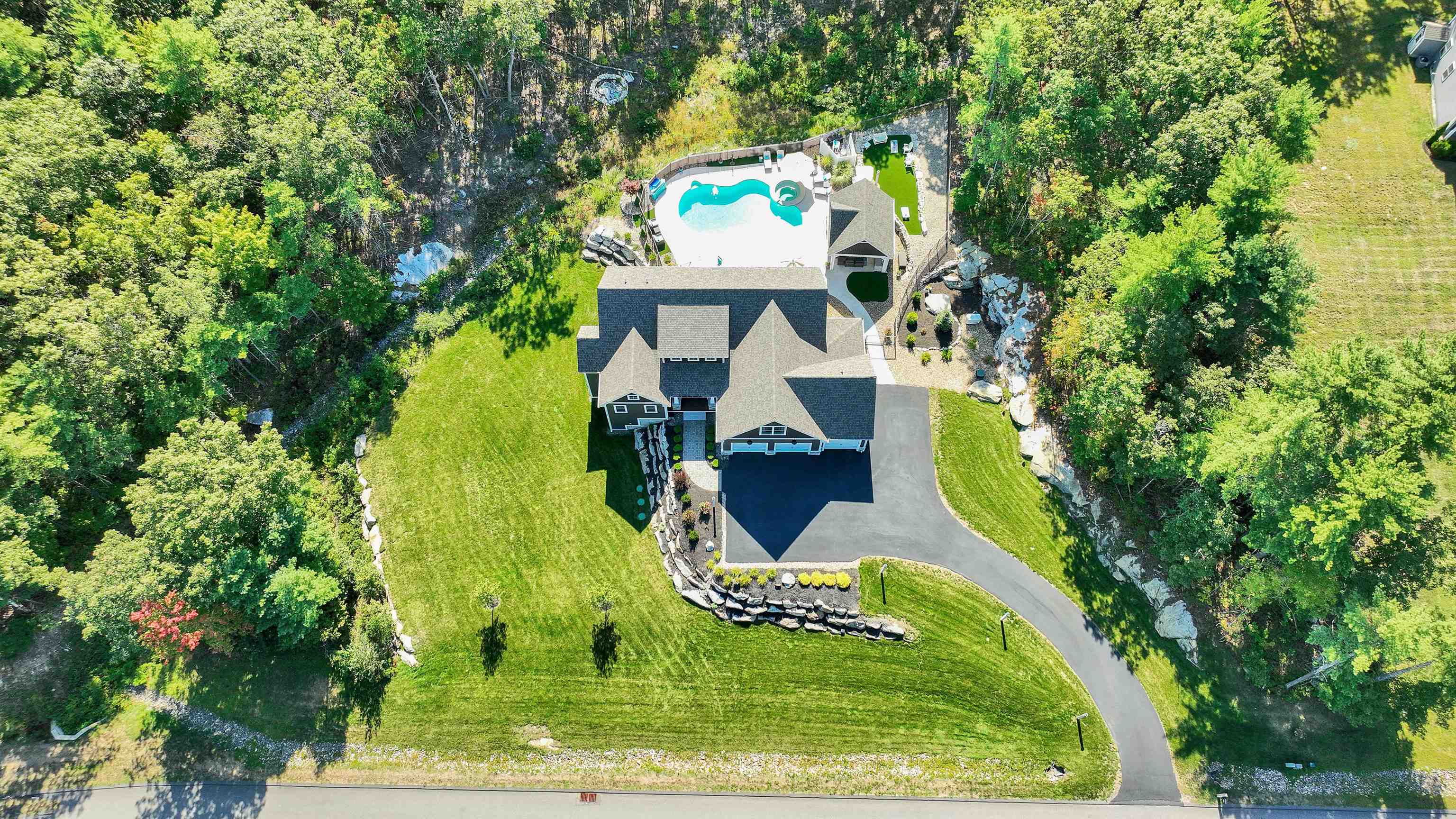 109 Harvard Ave, Auburn, NH 03032