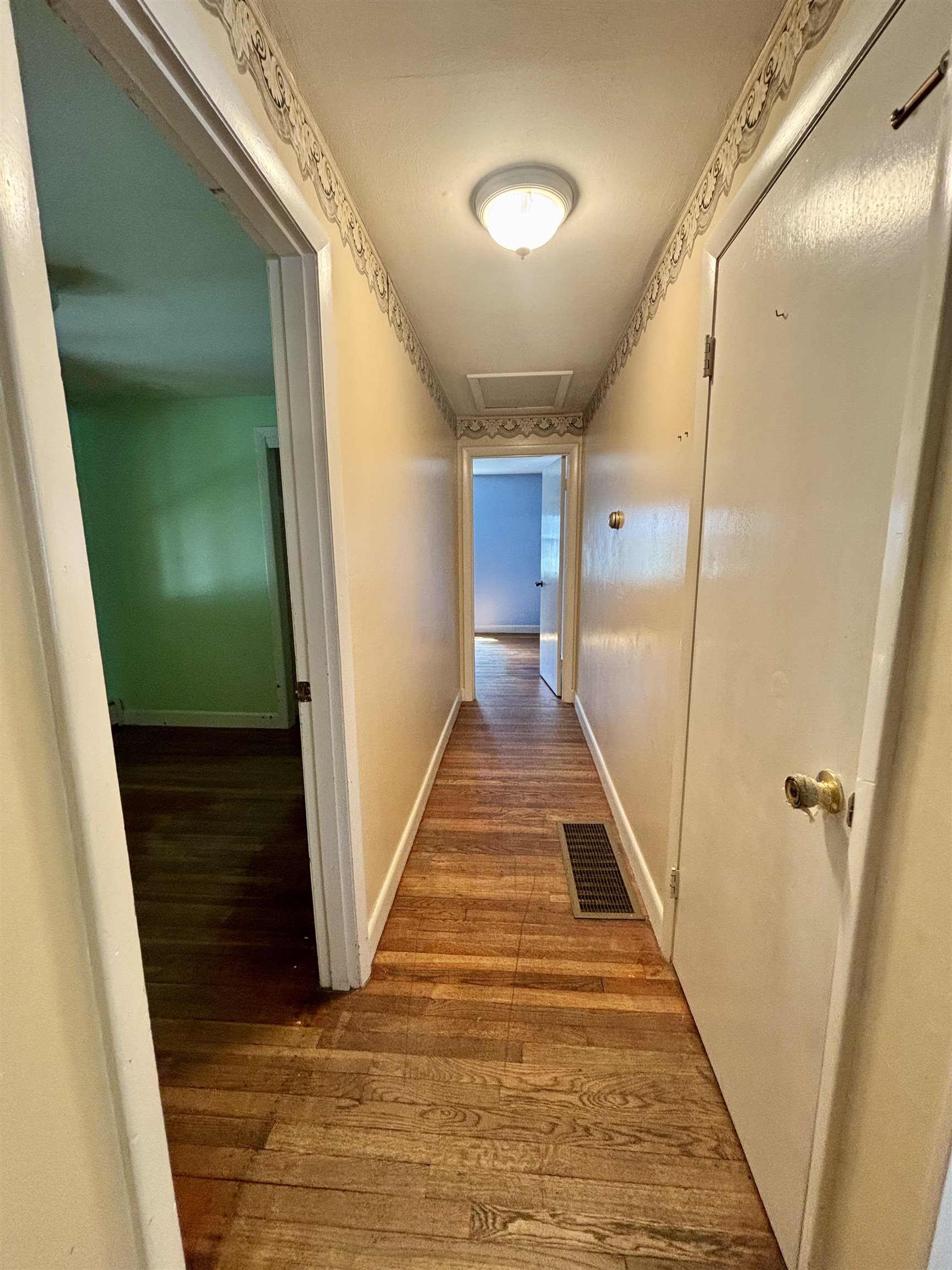 104 Knight St, Milford, NH 03055