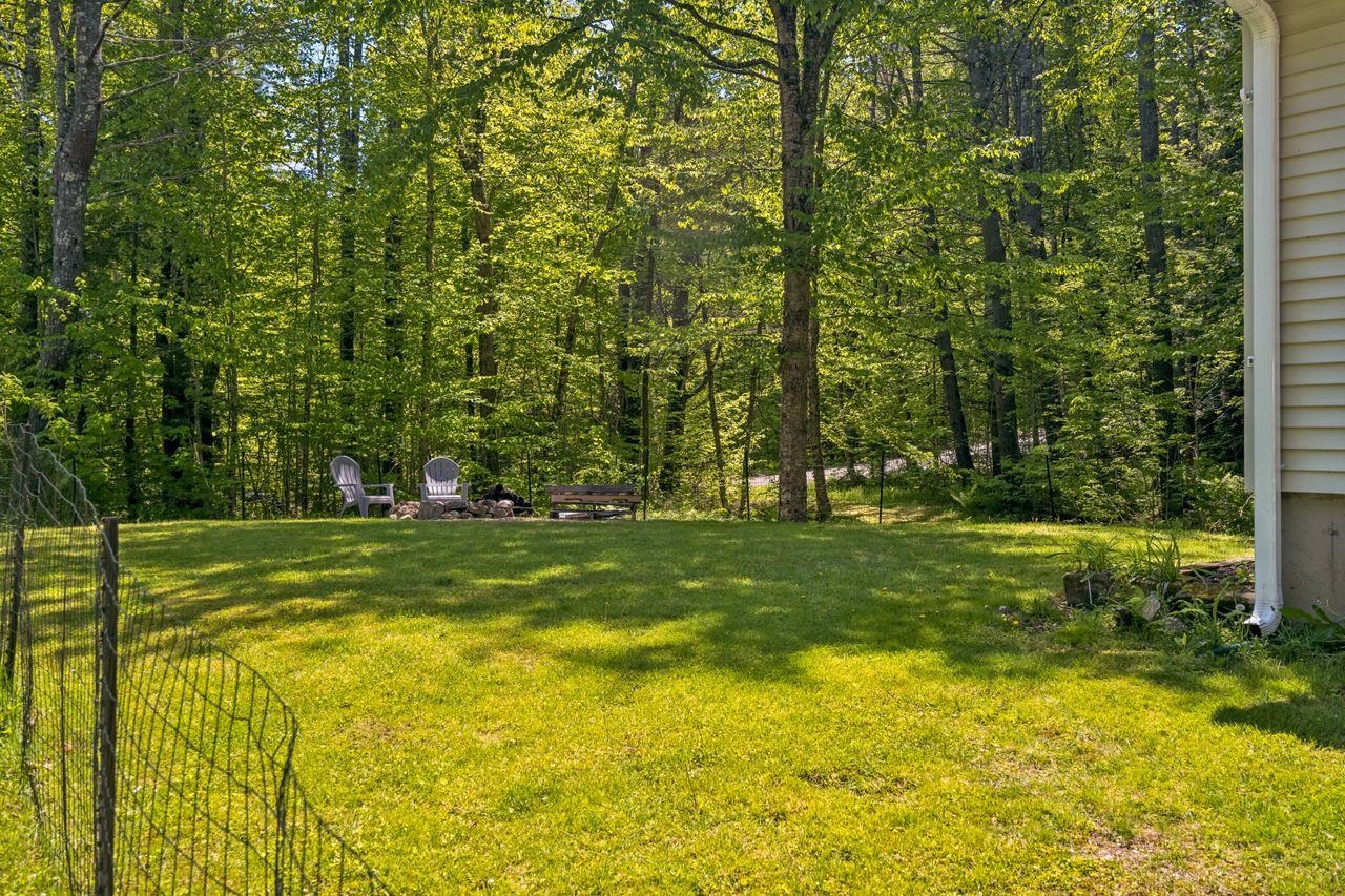 42 Chalk Pond Rd, Sutton, NH 03221