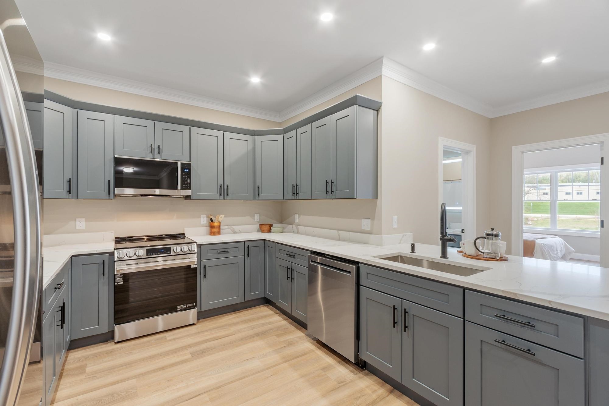 10100 S Willow St, Manchester, NH 03103