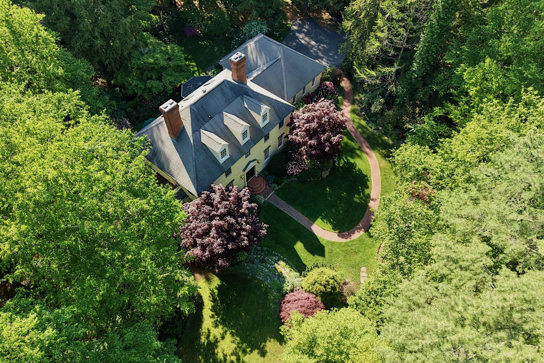 8 Ship Rock Rd, North Hampton, NH 03862