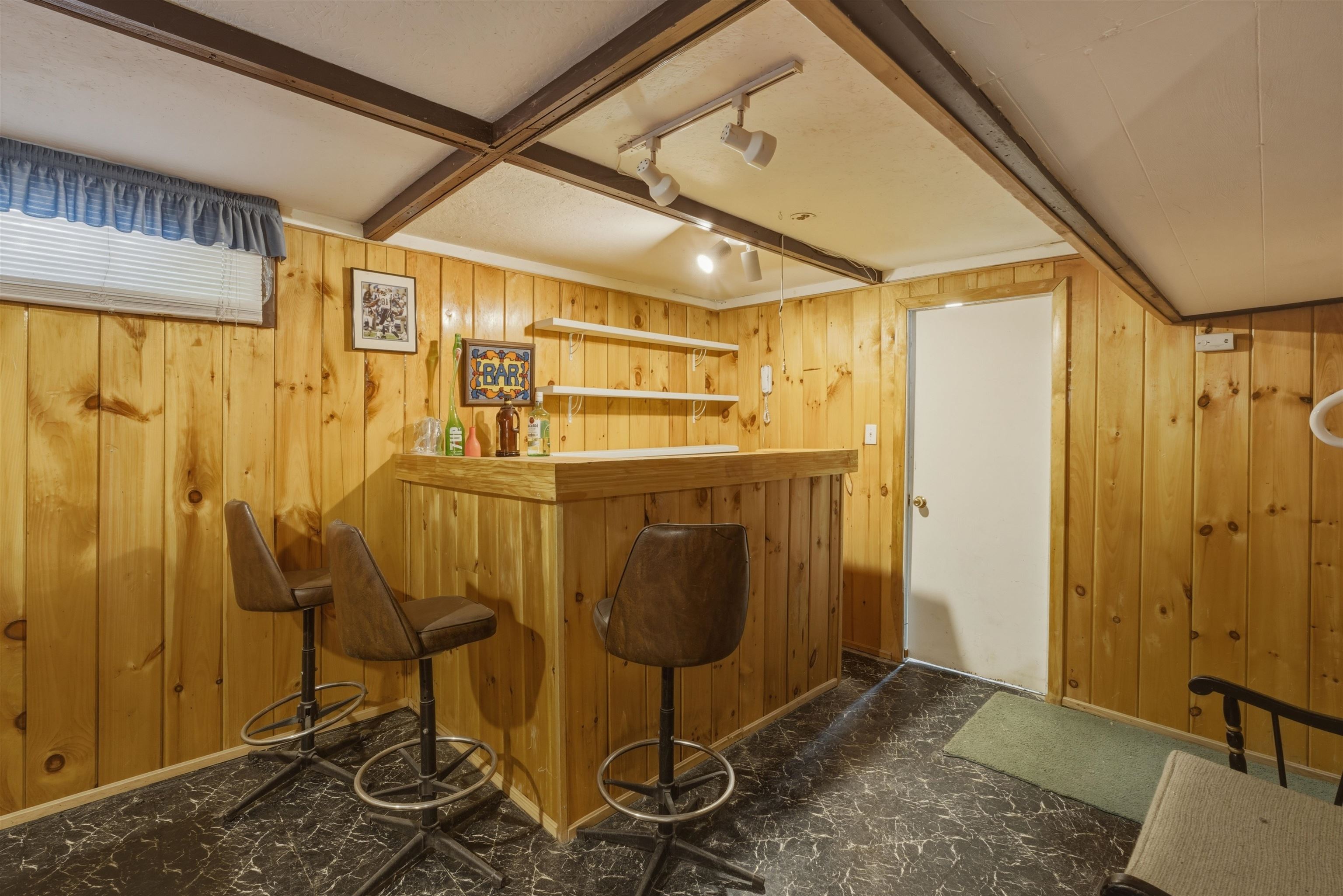 9 Sylvan Way, Swanzey, NH 03431