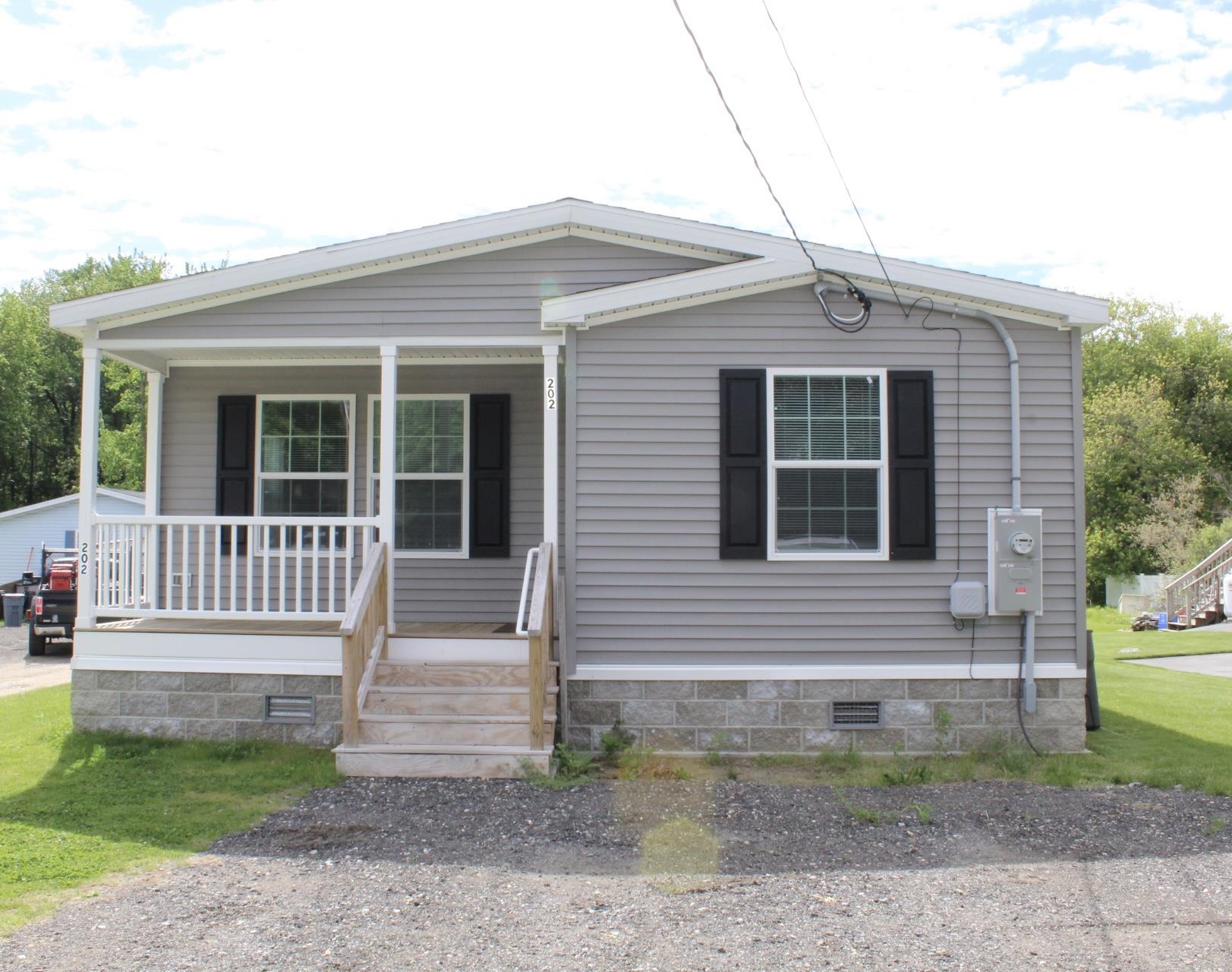 MLS 5091821: 202 S Main Street, Seabrook NH