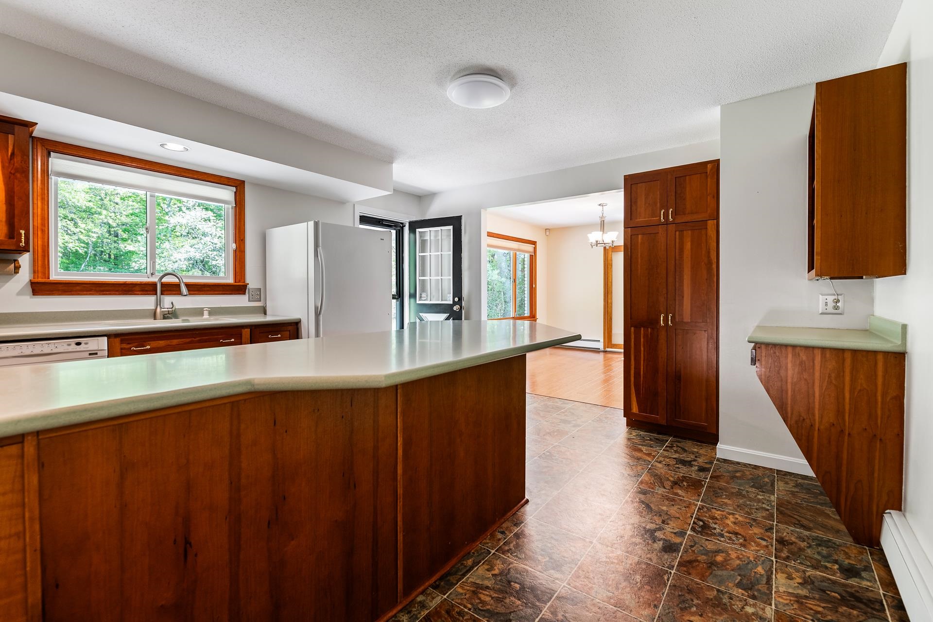 Kitchen 25393505