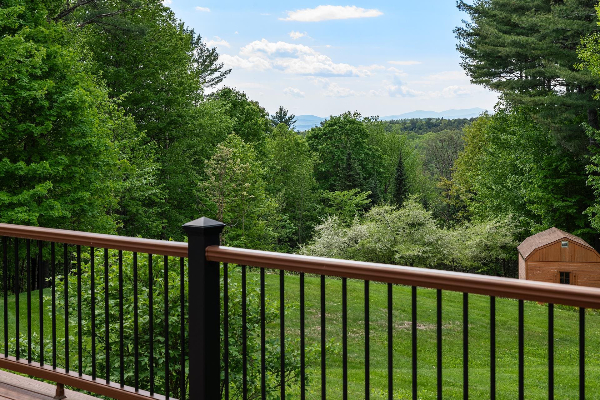 54 Blueberry Hill Dr, Lebanon, NH 03766