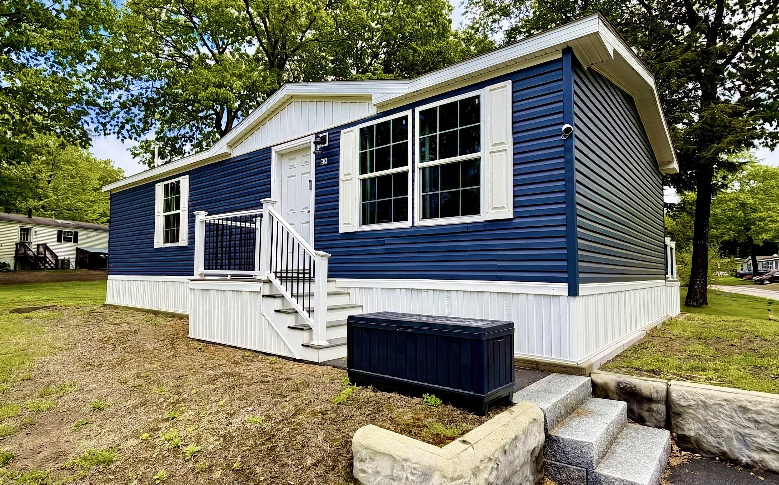 23 South Elderberry Ln, Rochester, NH 03867