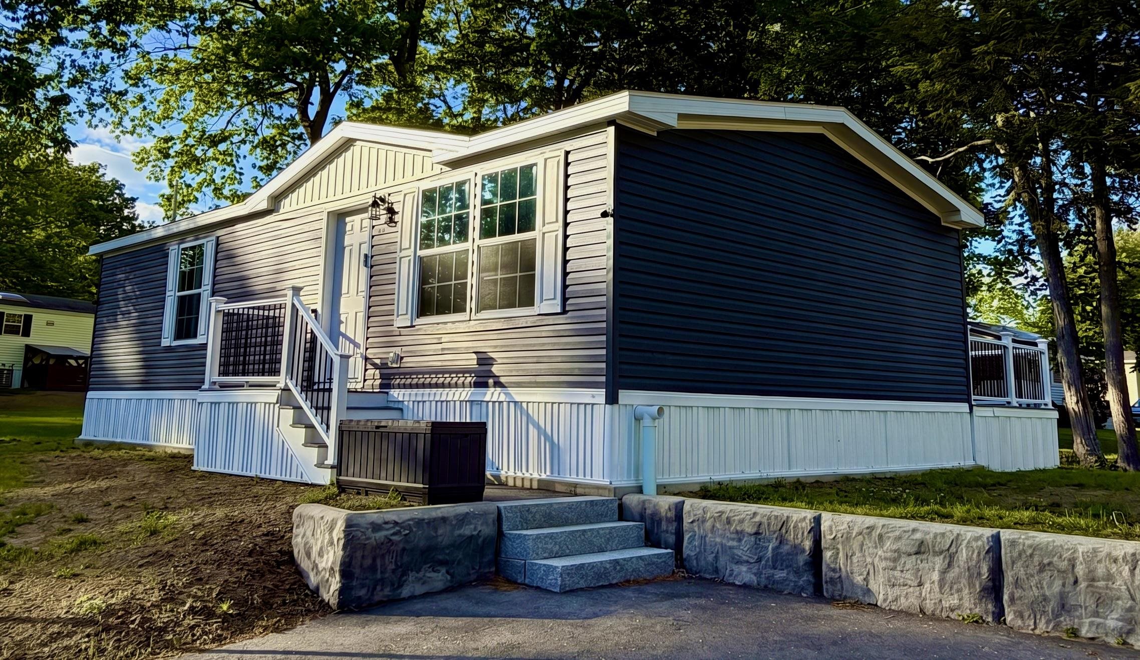 23 South Elderberry Ln, Rochester, NH 03867