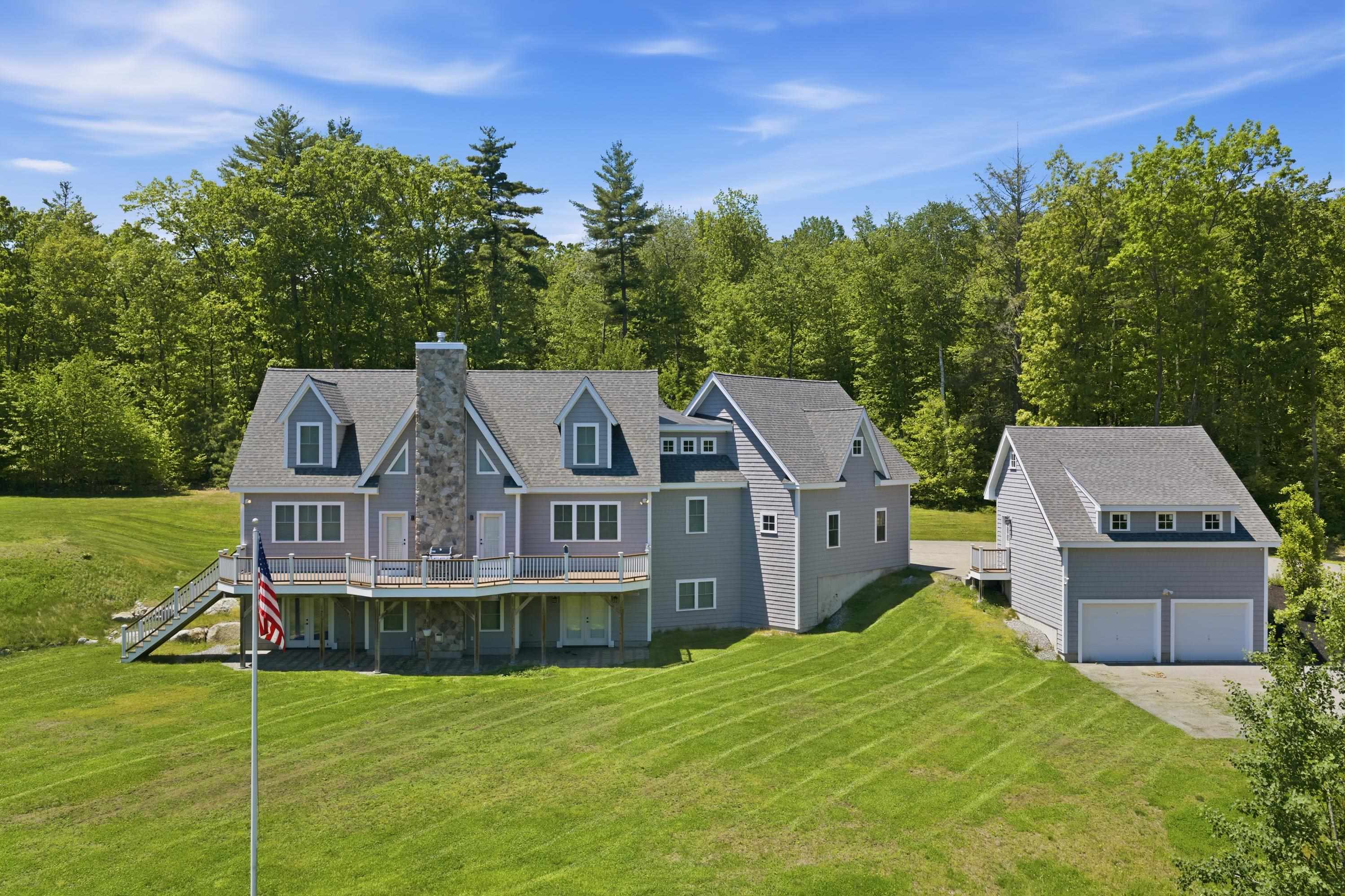 4 South Grater Rd, Merrimack, NH 03054