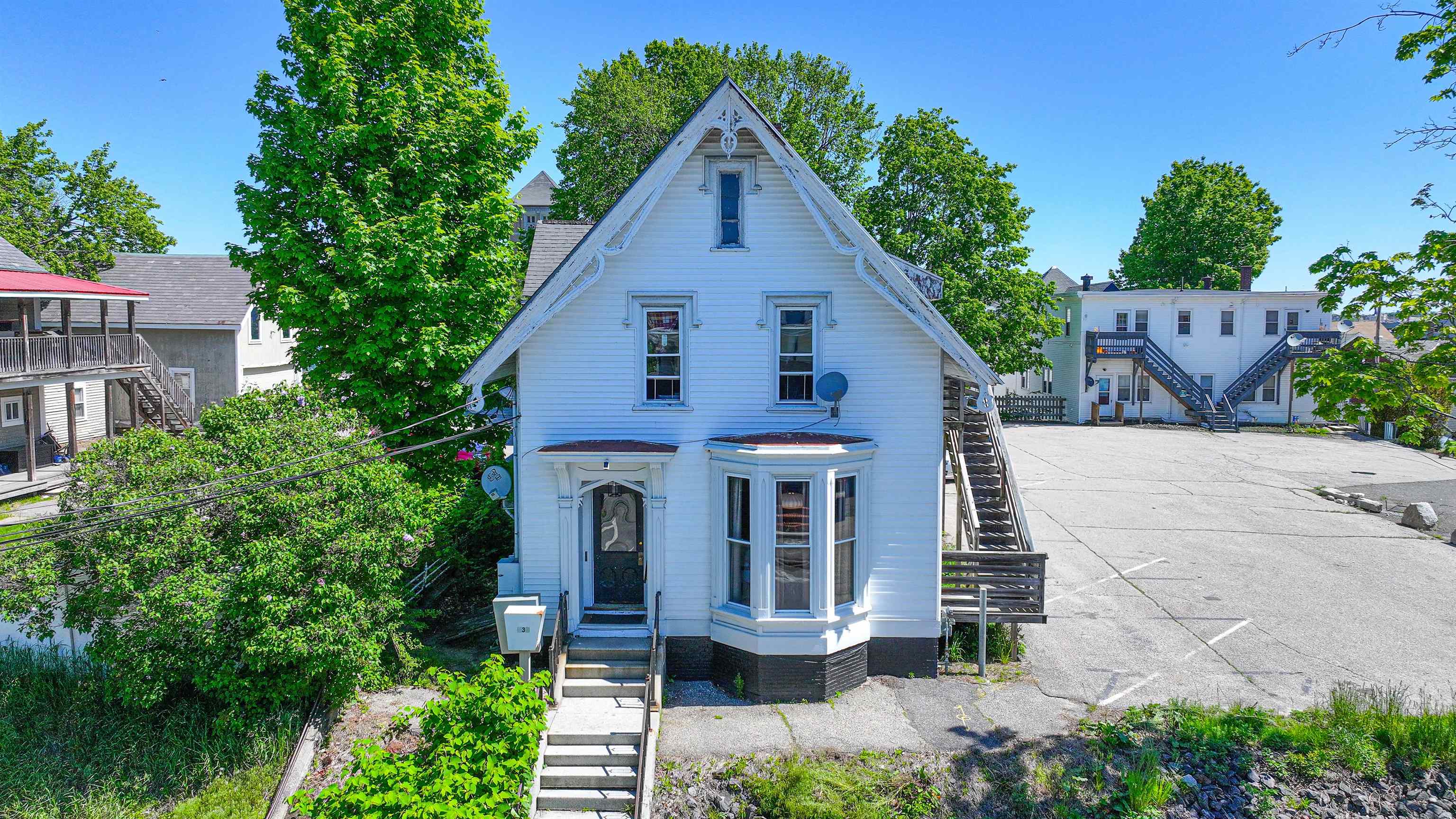 330 Main St, Biddeford, ME 04005