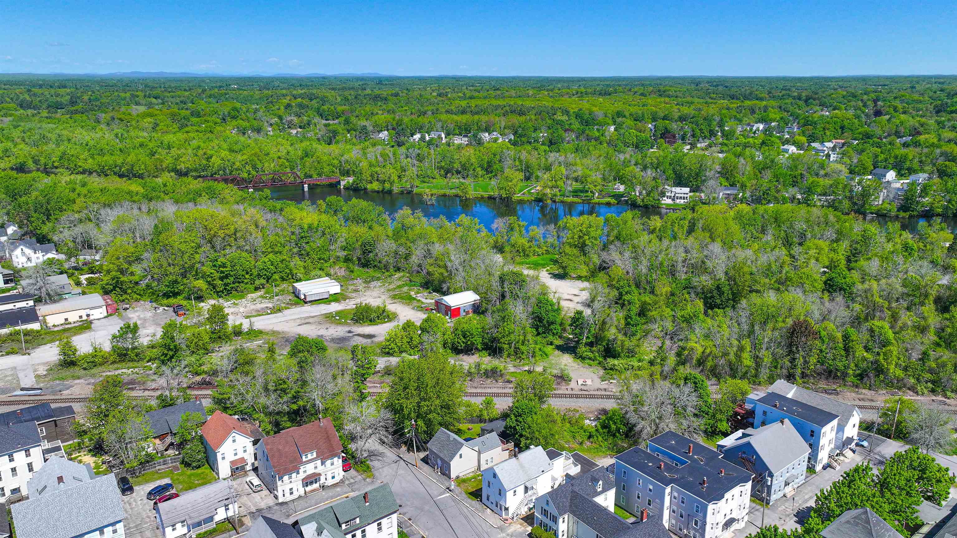 330 Main St, Biddeford, ME 04005