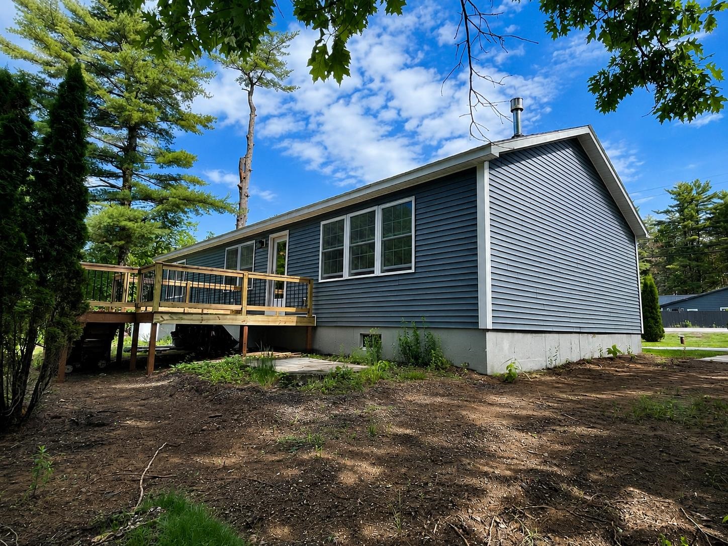 335 Depot St, Belmont, NH 03220