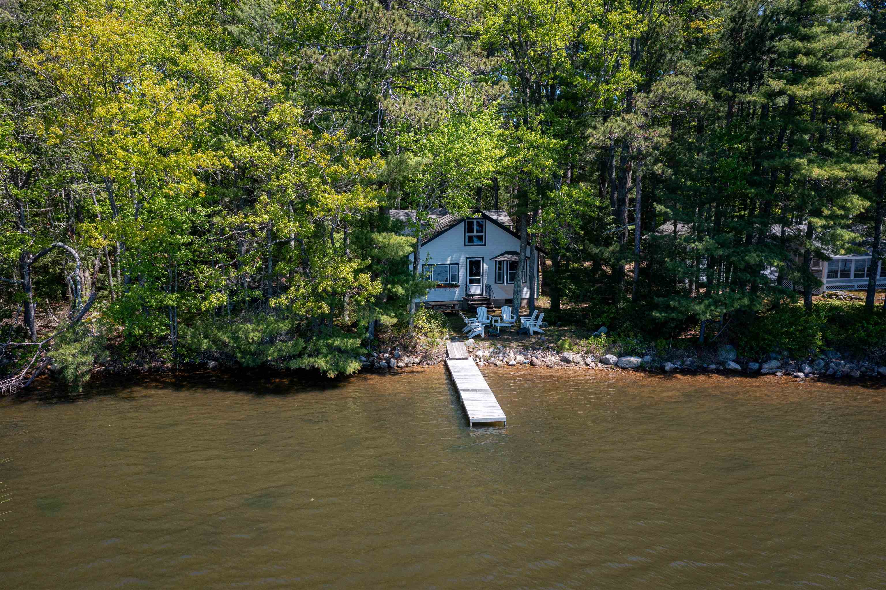 35 Oak Ave, Effingham, NH 03882