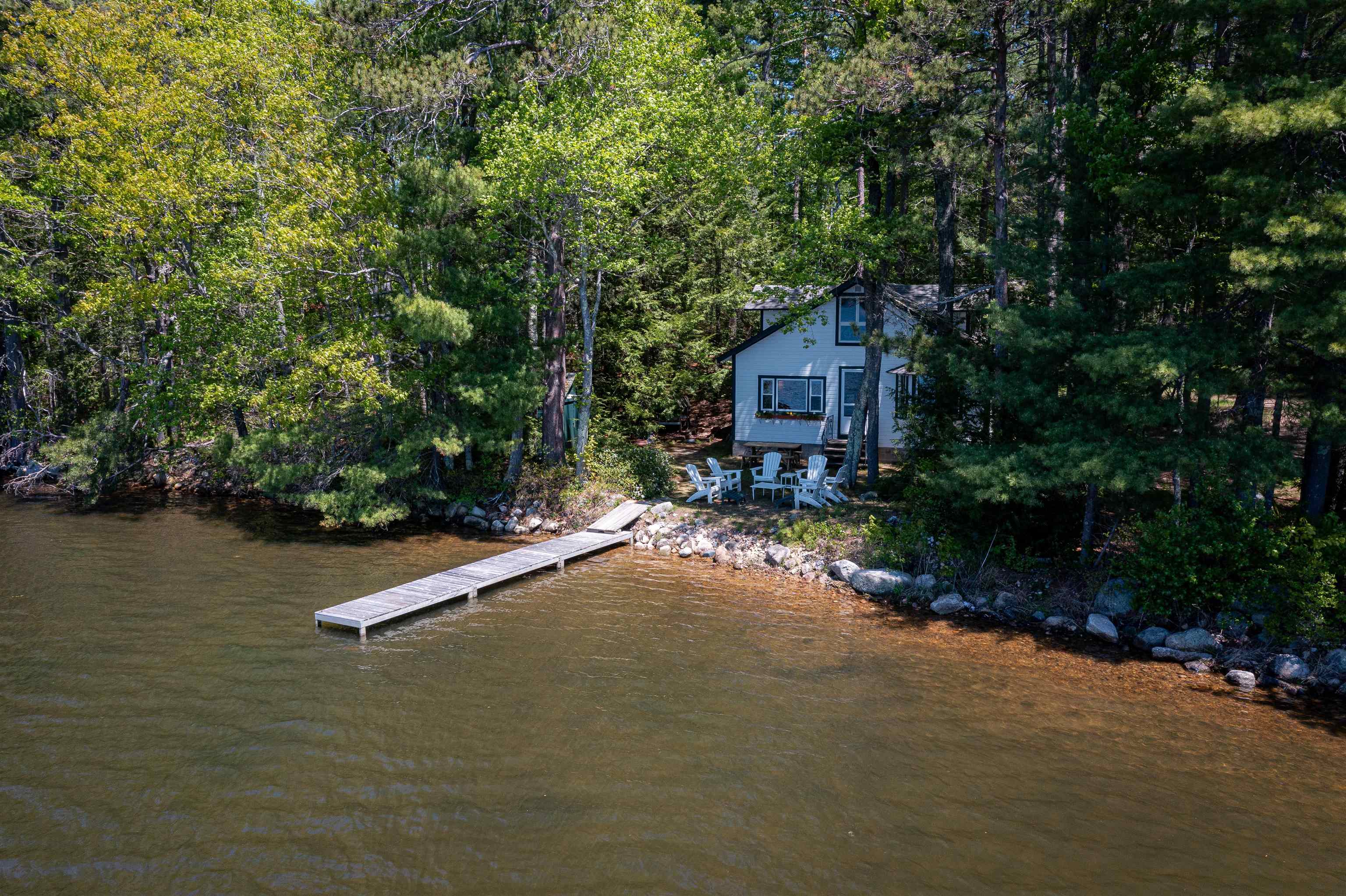 35 Oak Ave, Effingham, NH 03882