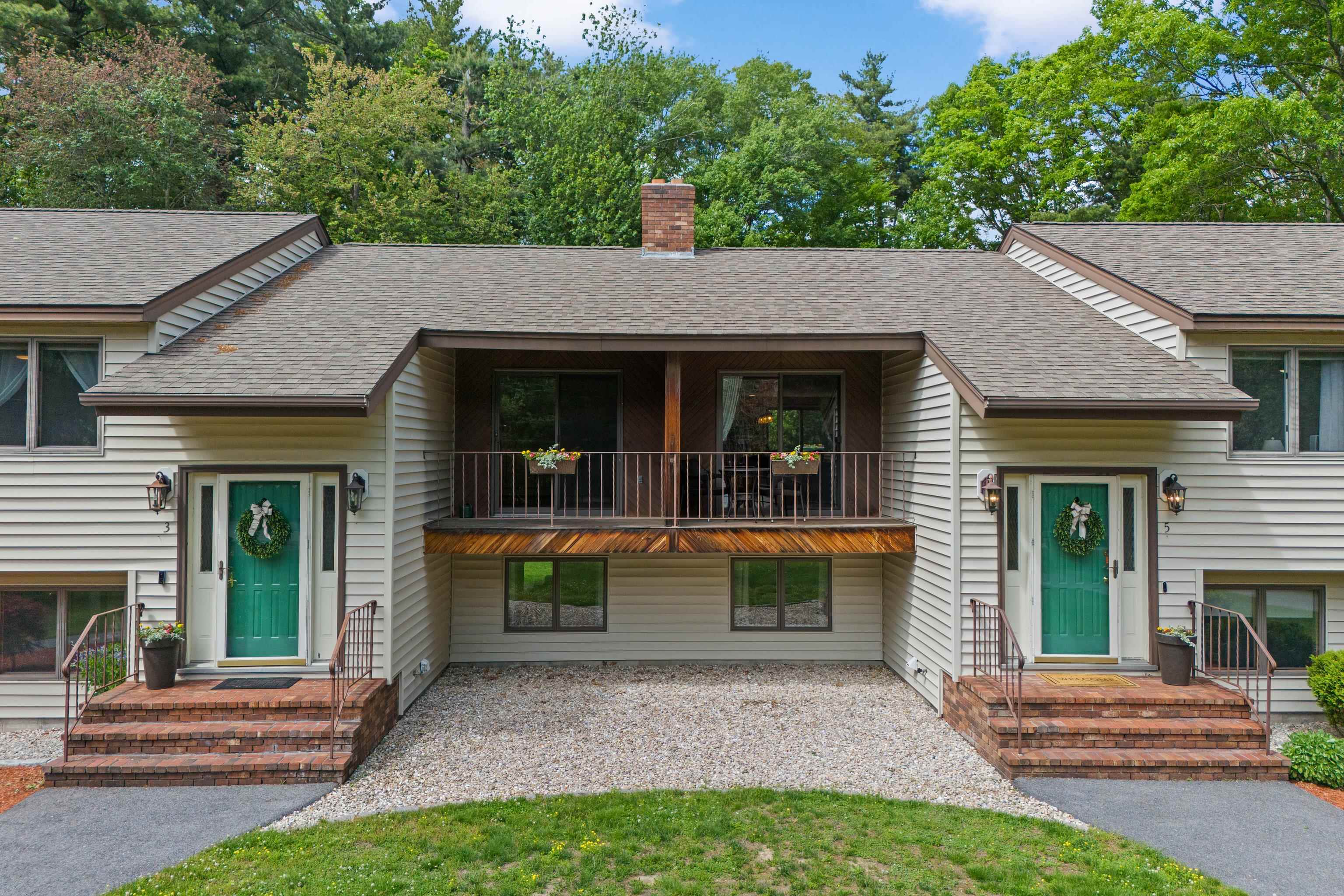3 and 5 Shady Ln, Salem, NH 03079-2229