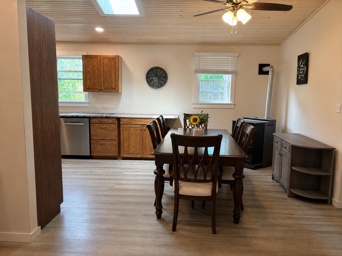 3 Lark Ln, Springfield, VT 05156