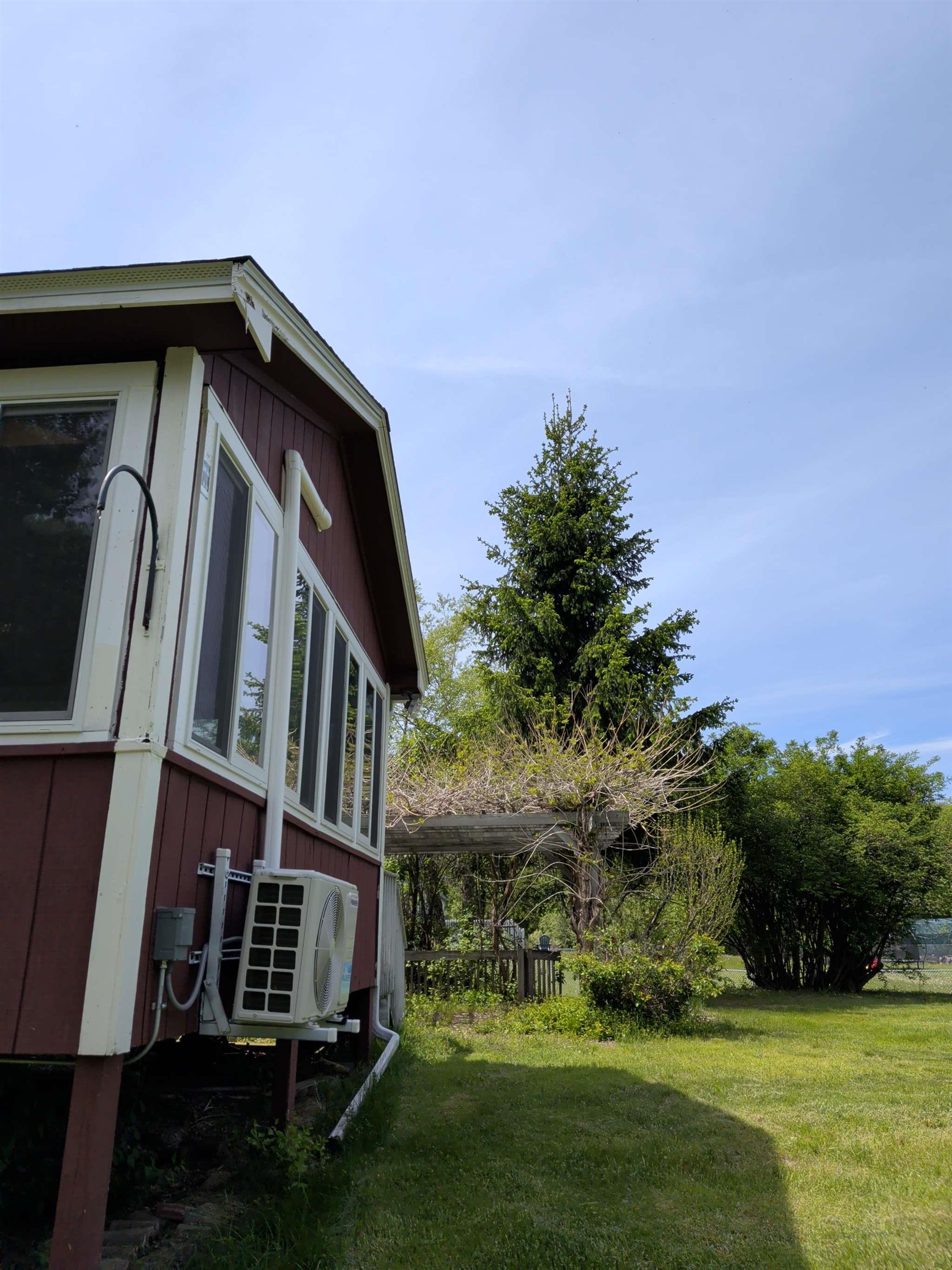 39 Old Auburn Rd, Derry, NH 03038