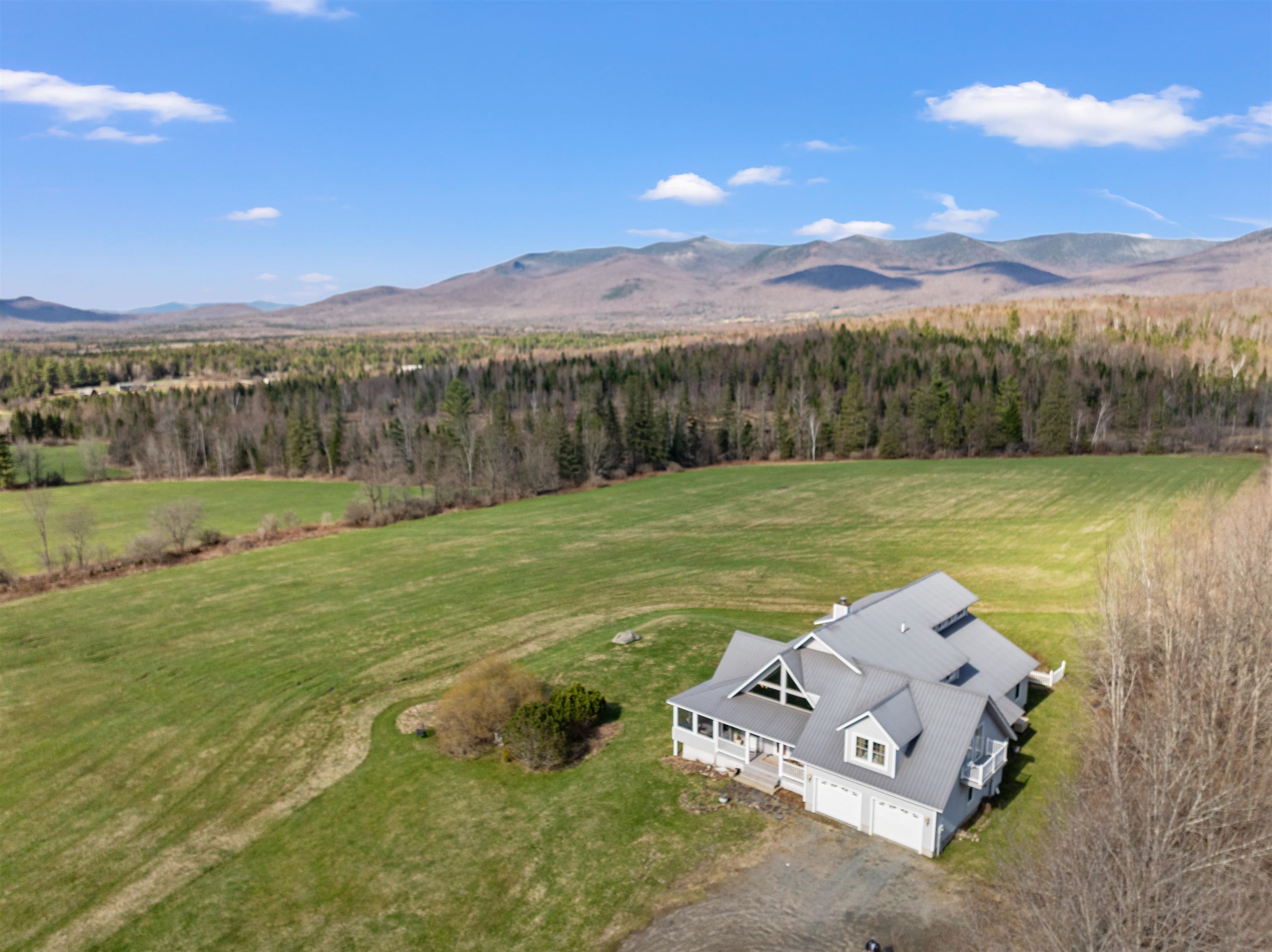 68 Garland Rd, Lancaster, NH 03584