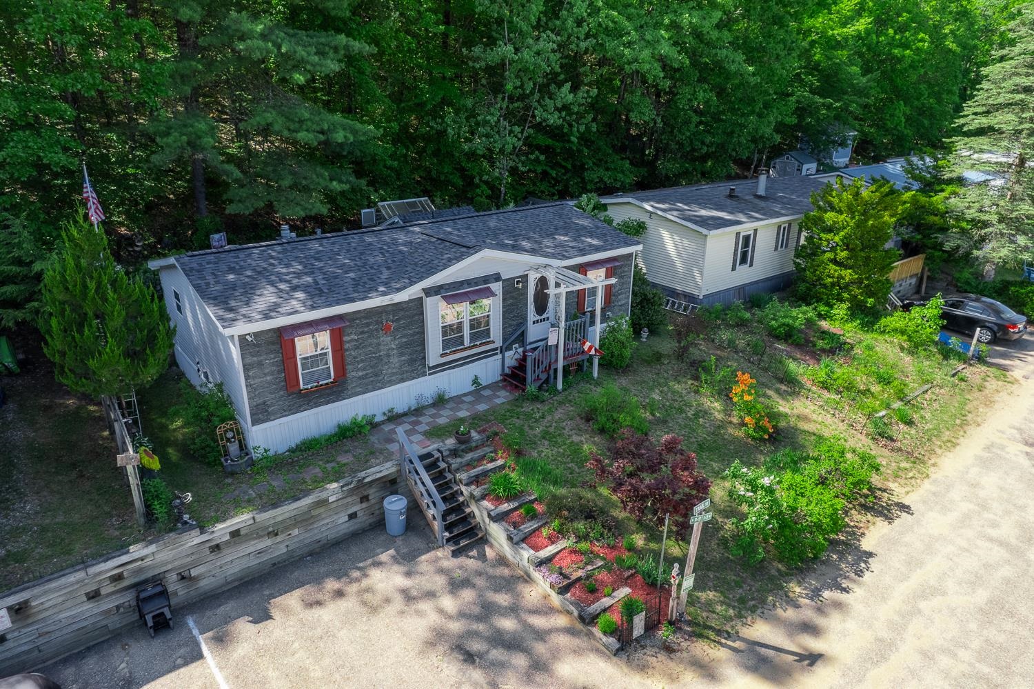 Homes for sale in Franklin, NH | 11 Trail St #8, Franklin, NH 03235 | MLS# 5091917