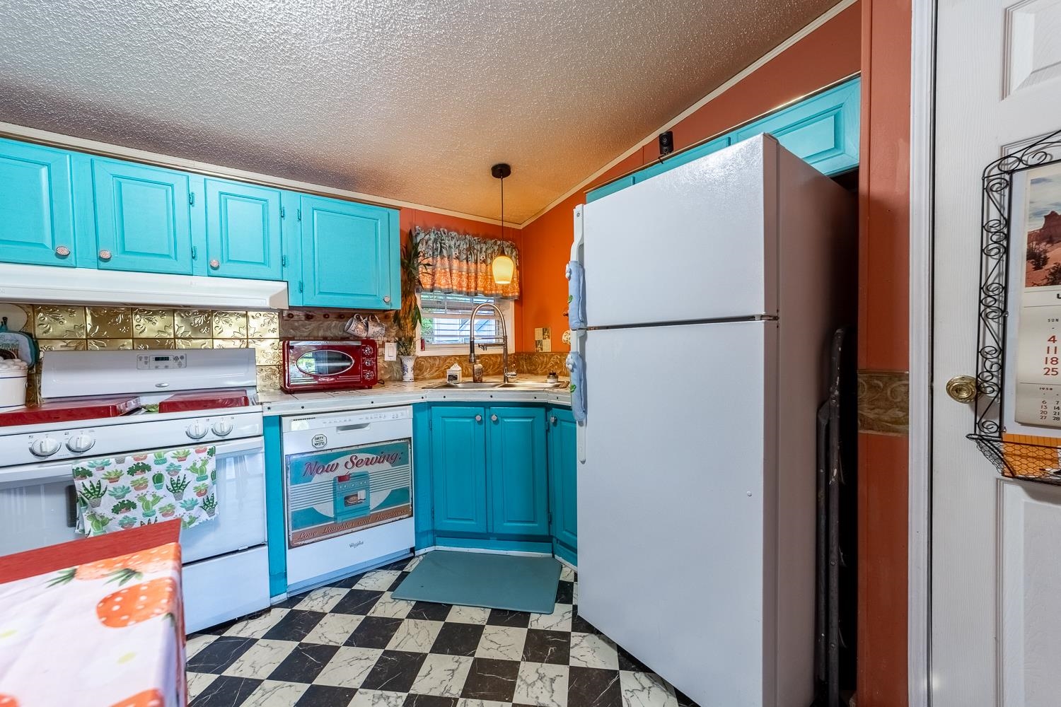 11 Trail St, Franklin, NH 03235