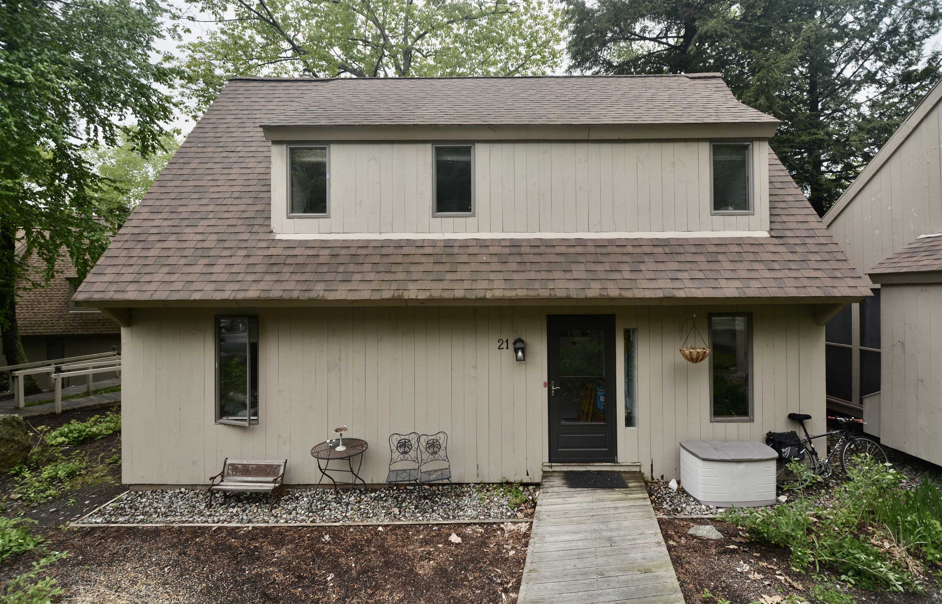 21 Pleasant Dr, Grantham, NH 03753
