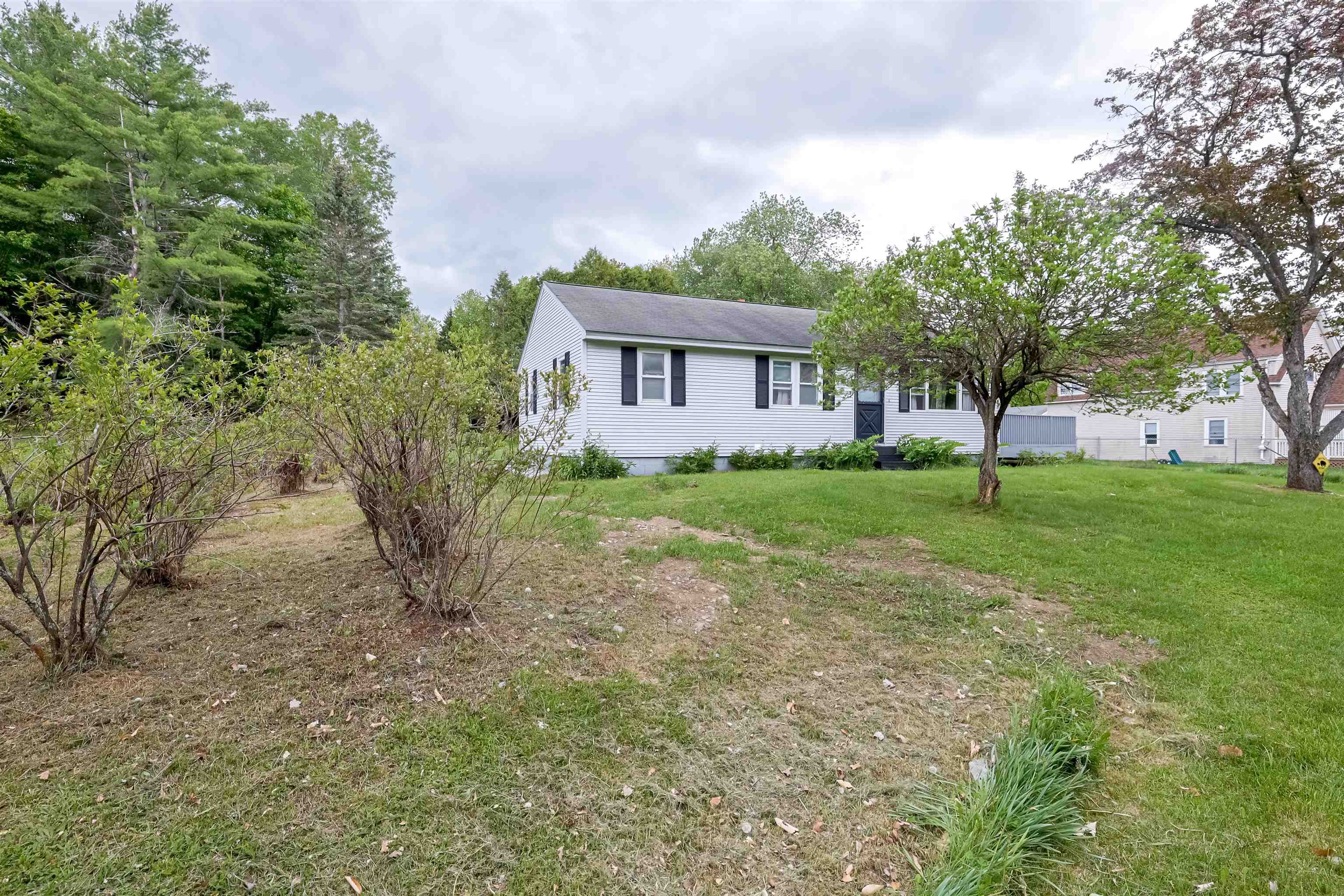 94 Hillside Ave, Northumberland, NH 03582