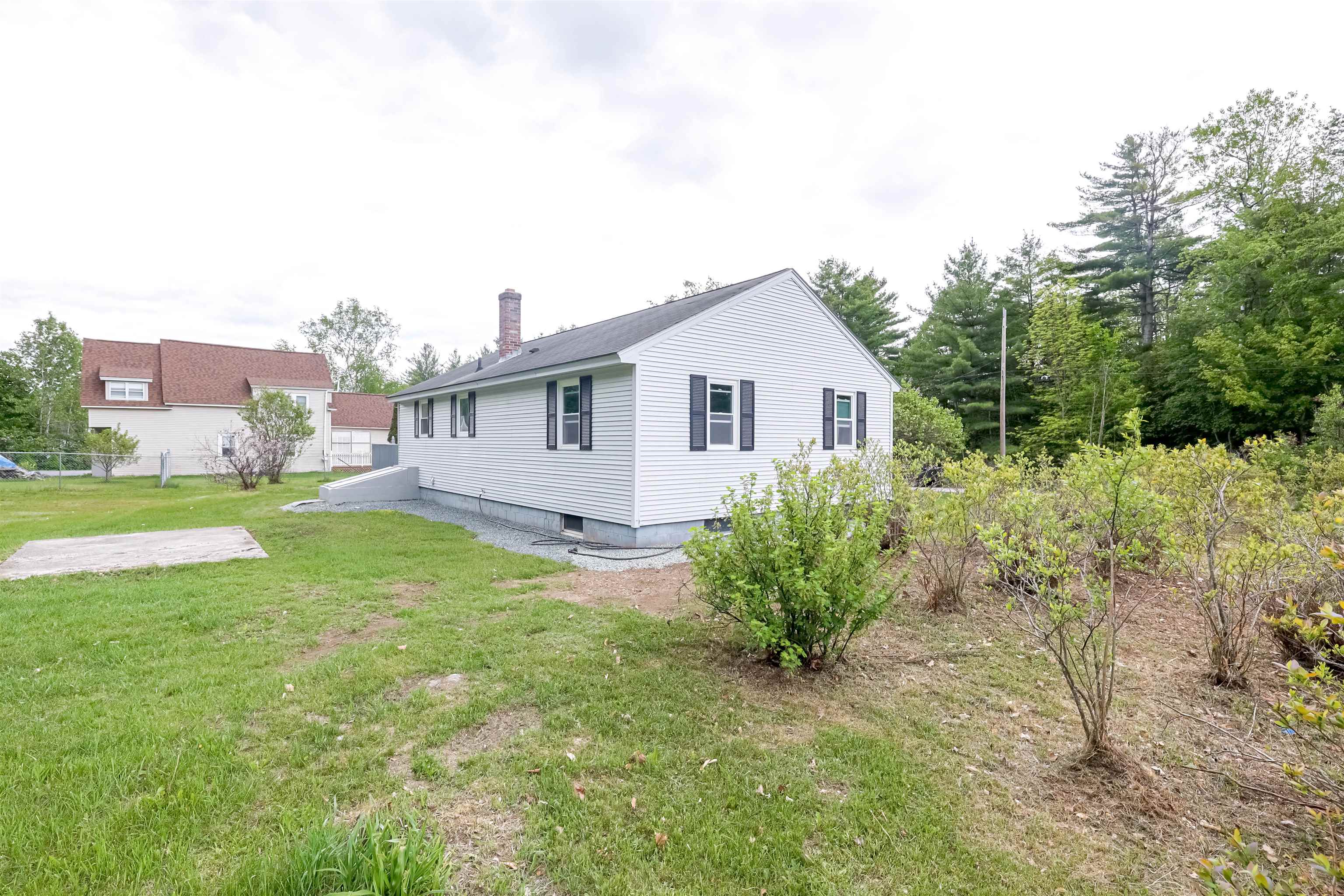 94 Hillside Ave, Northumberland, NH 03582