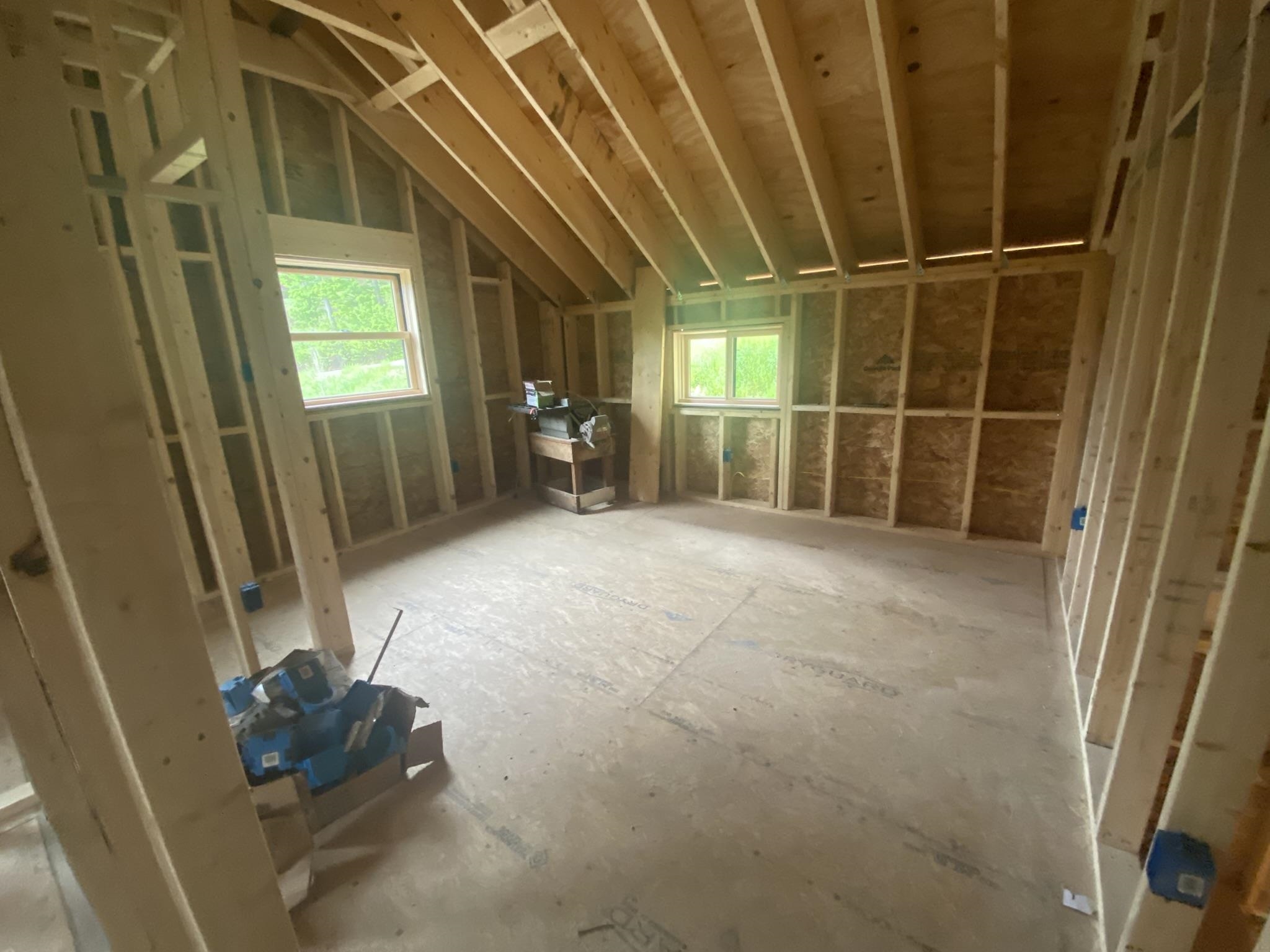 upstairs 2nd bedroom