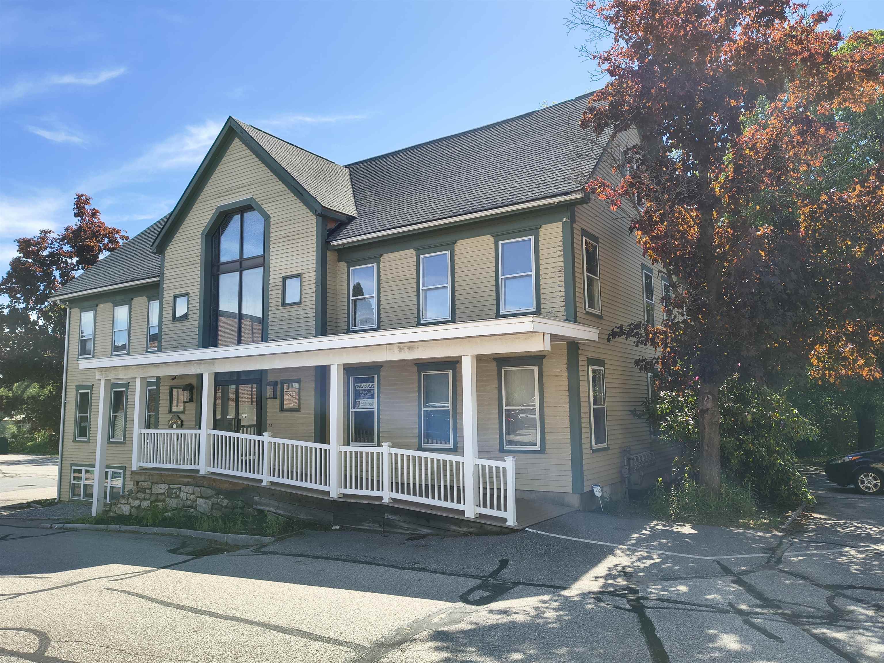 376 Union Avenue — photo 3