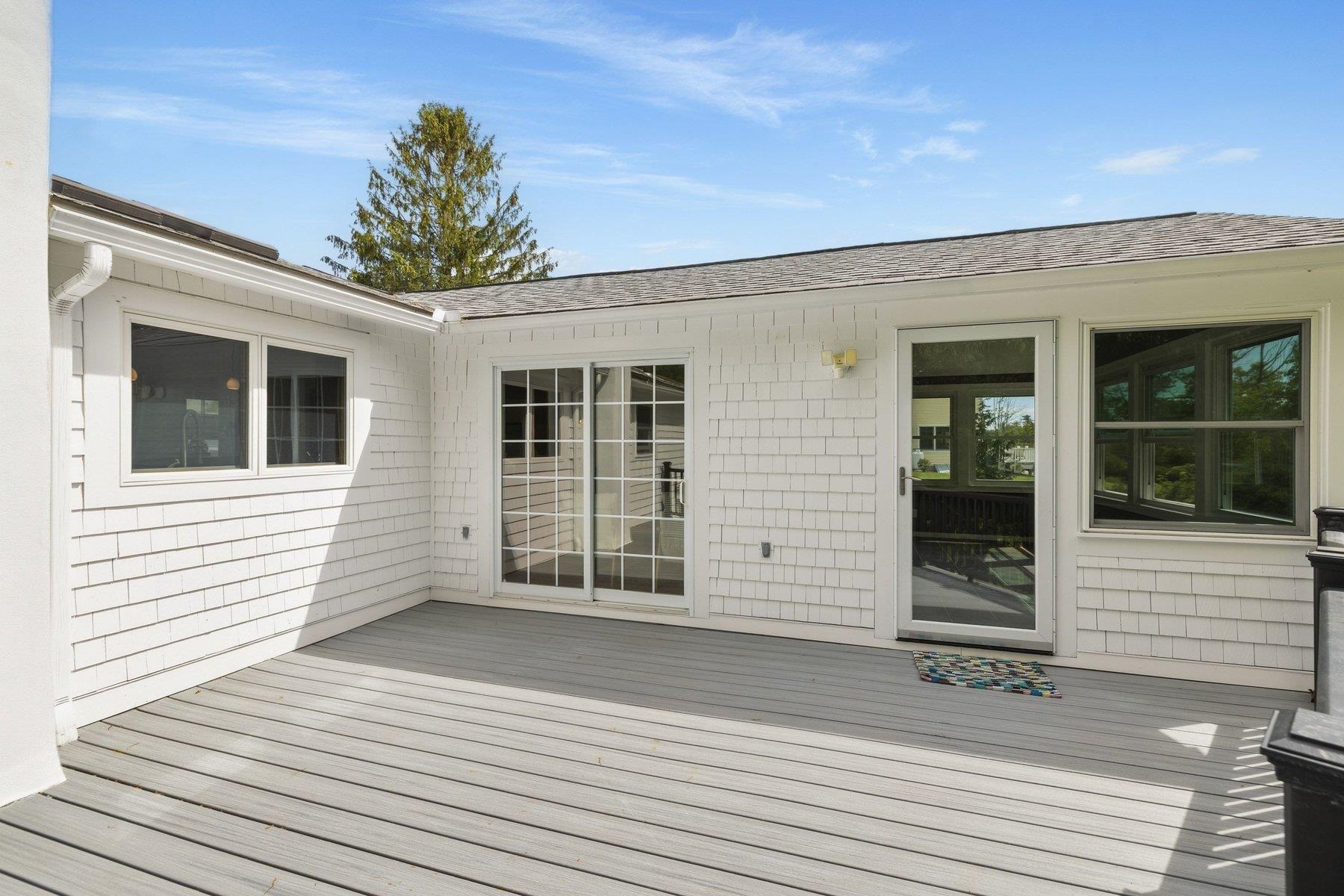 270 Brackett Rd, Rye, NH 03870