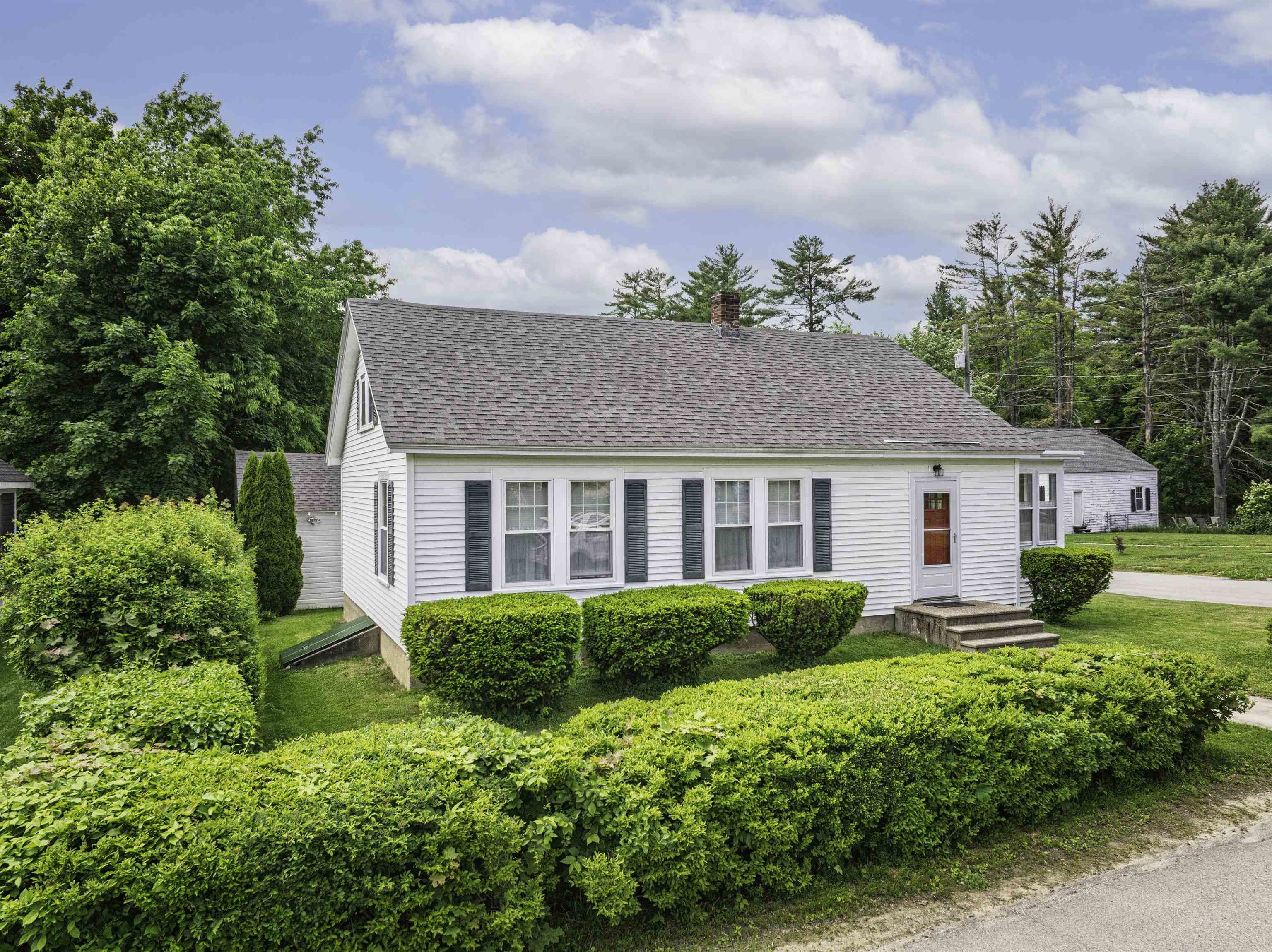 6 Chesley St, Dover, NH 03820