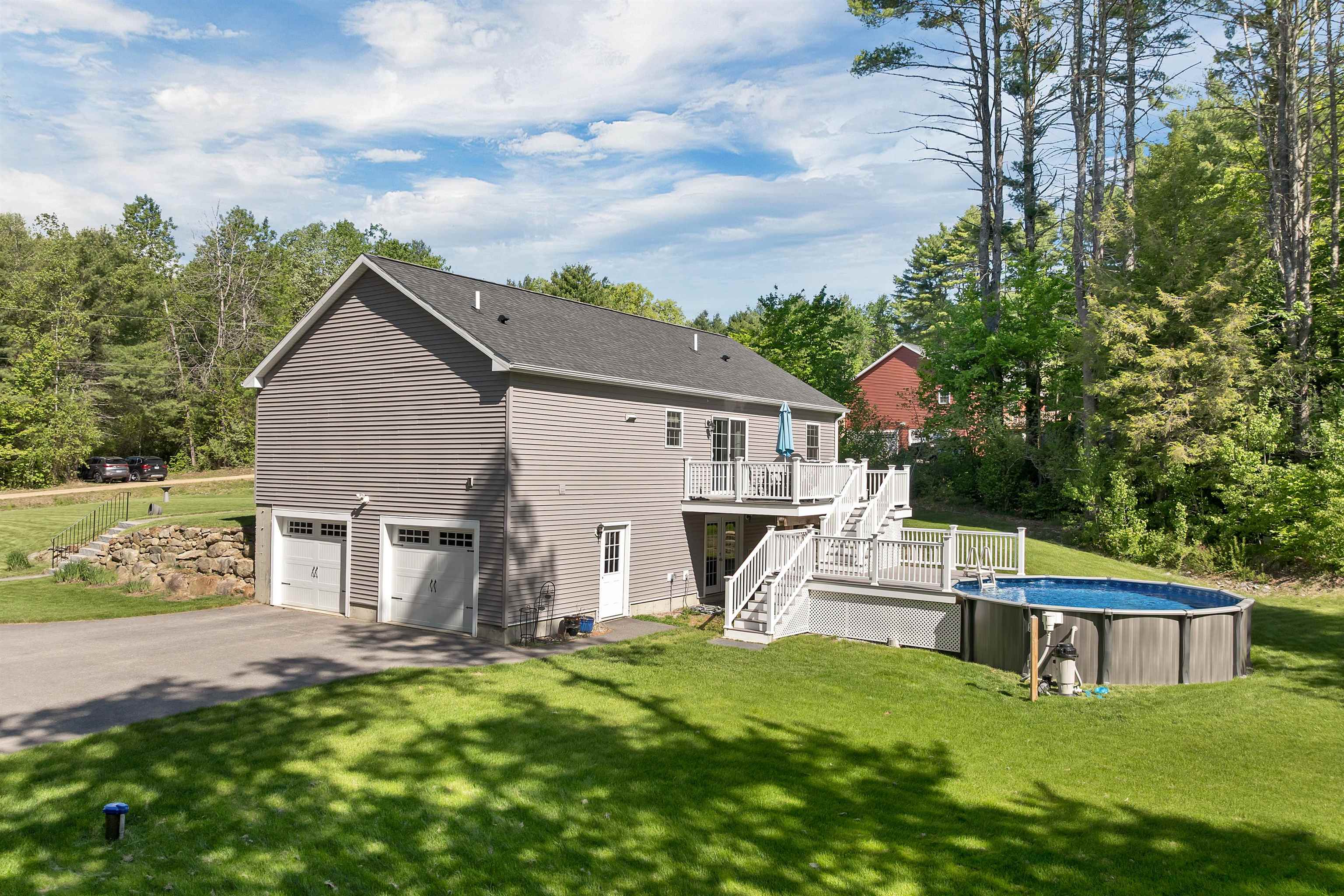 26 Brackett Ln, Northfield, NH 03276
