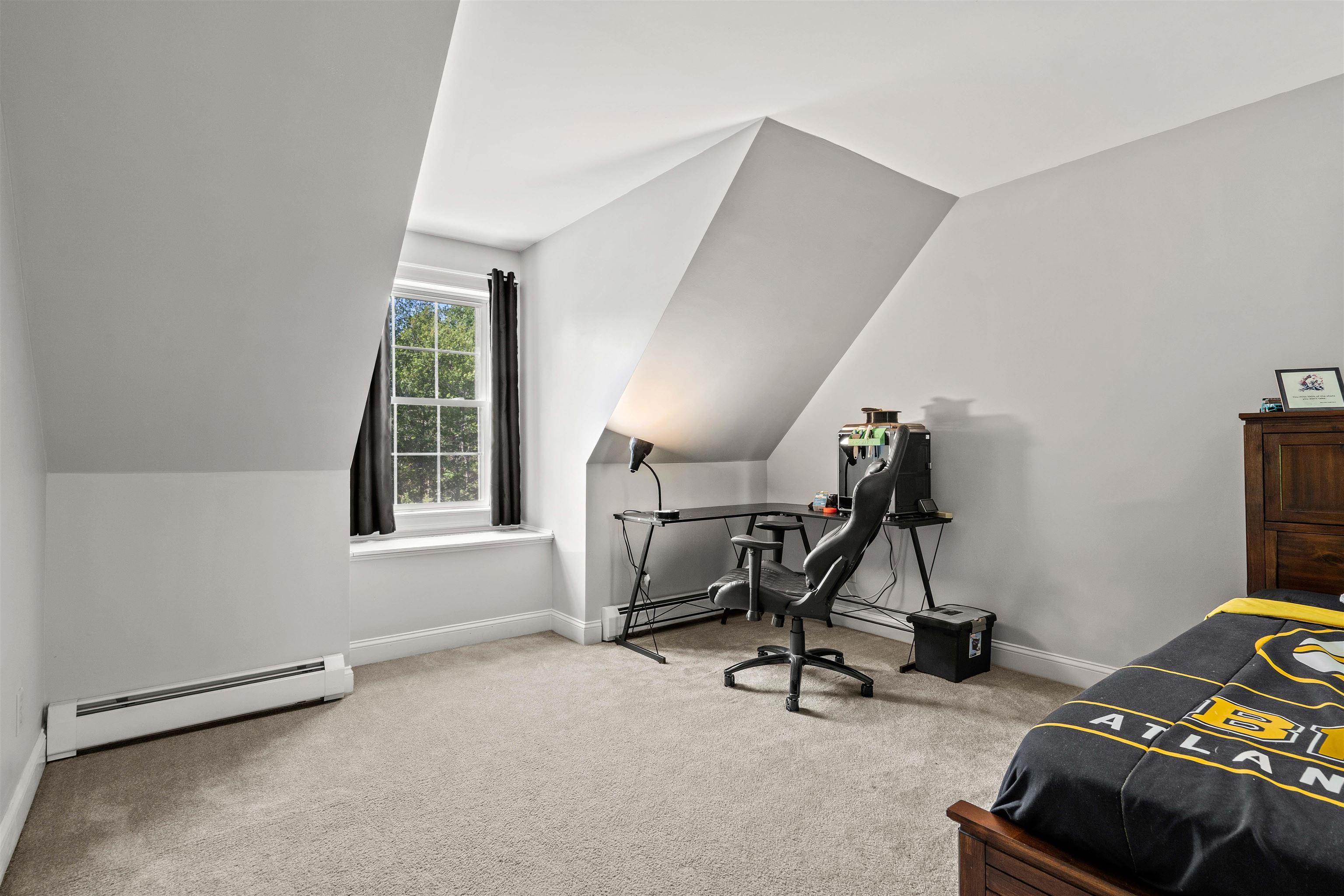 137 Hearthside Dr, Barrington, NH 03825