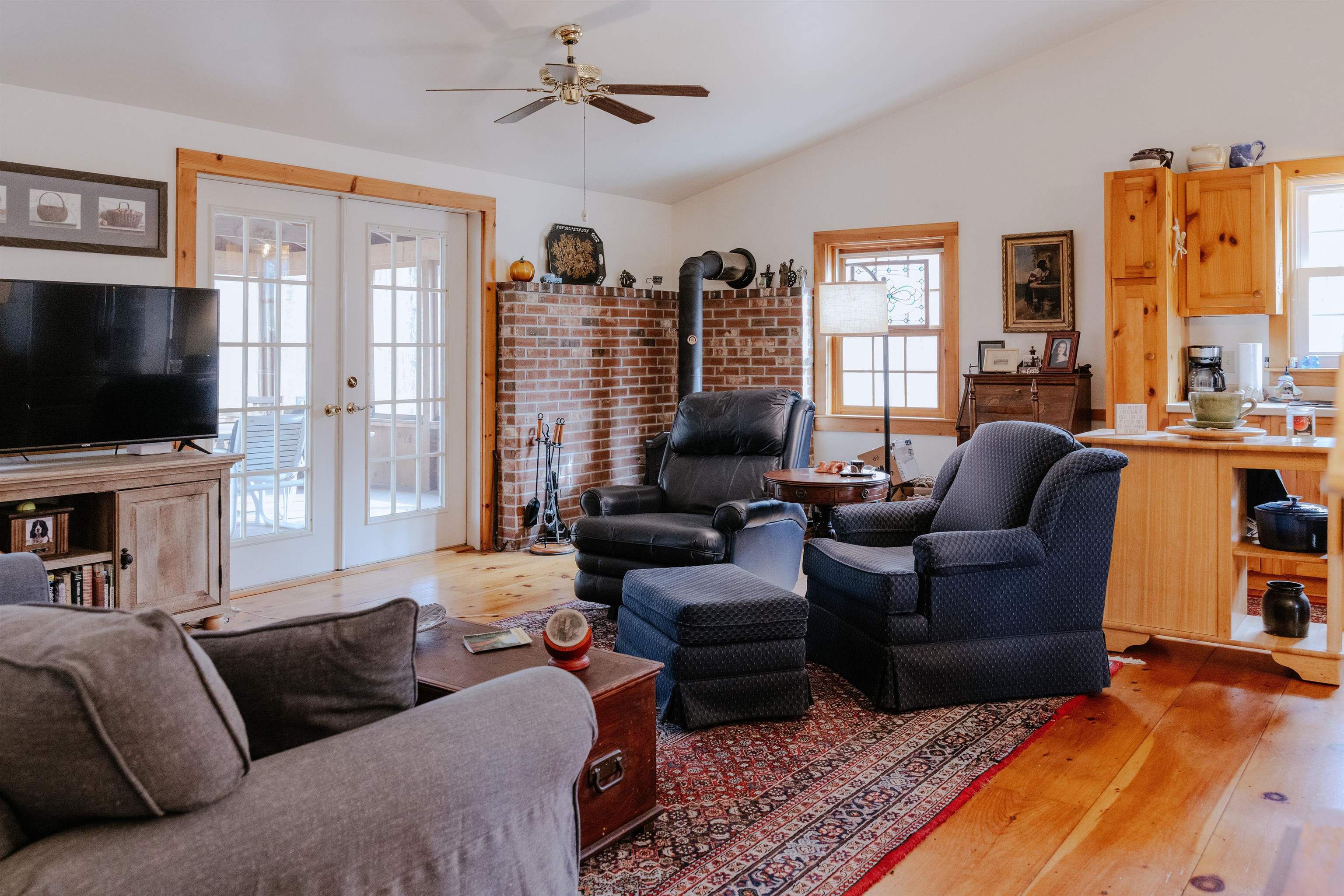 103 Monument Rd, Richmond, NH 03470