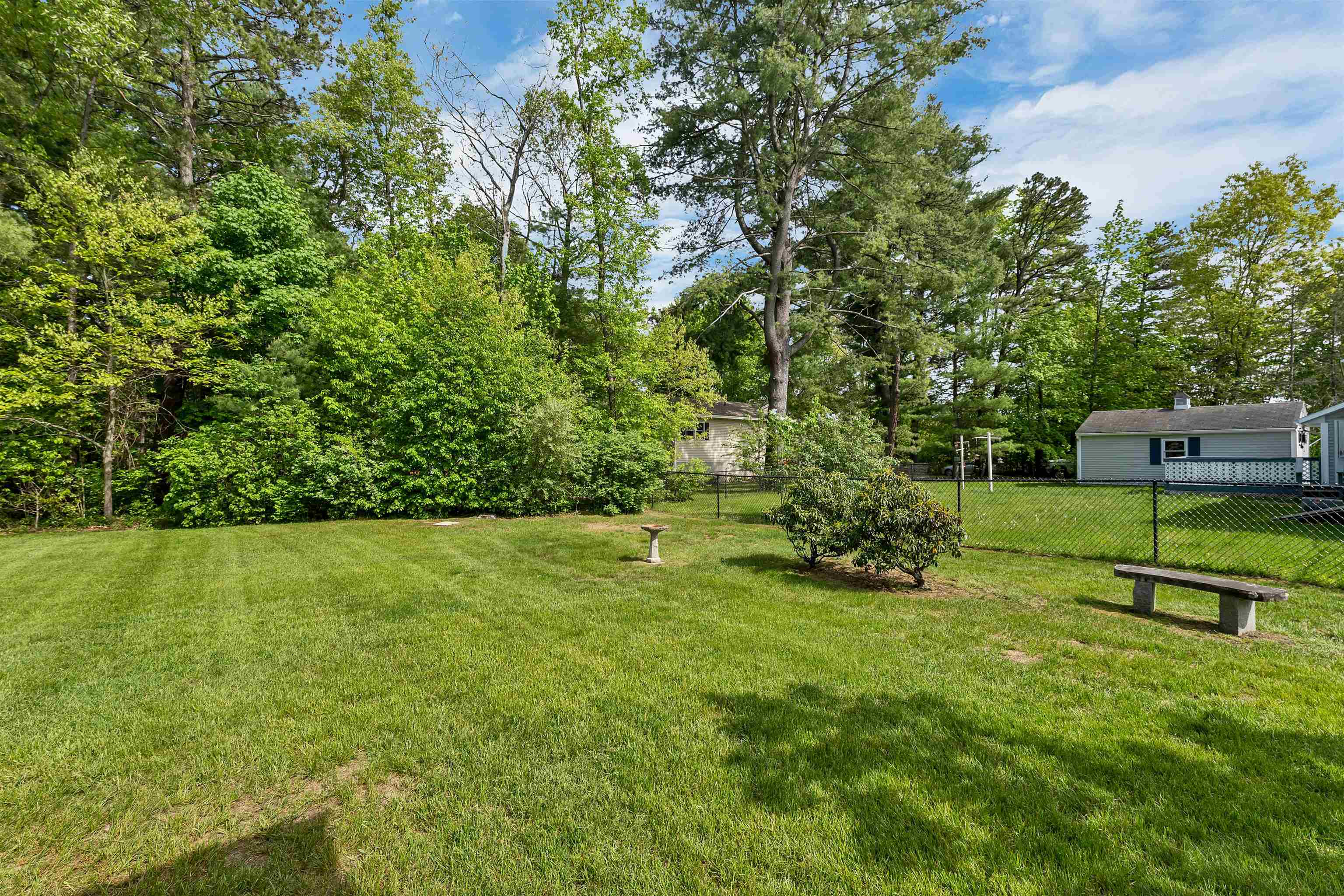 10 Guay St, Concord, NH 03301