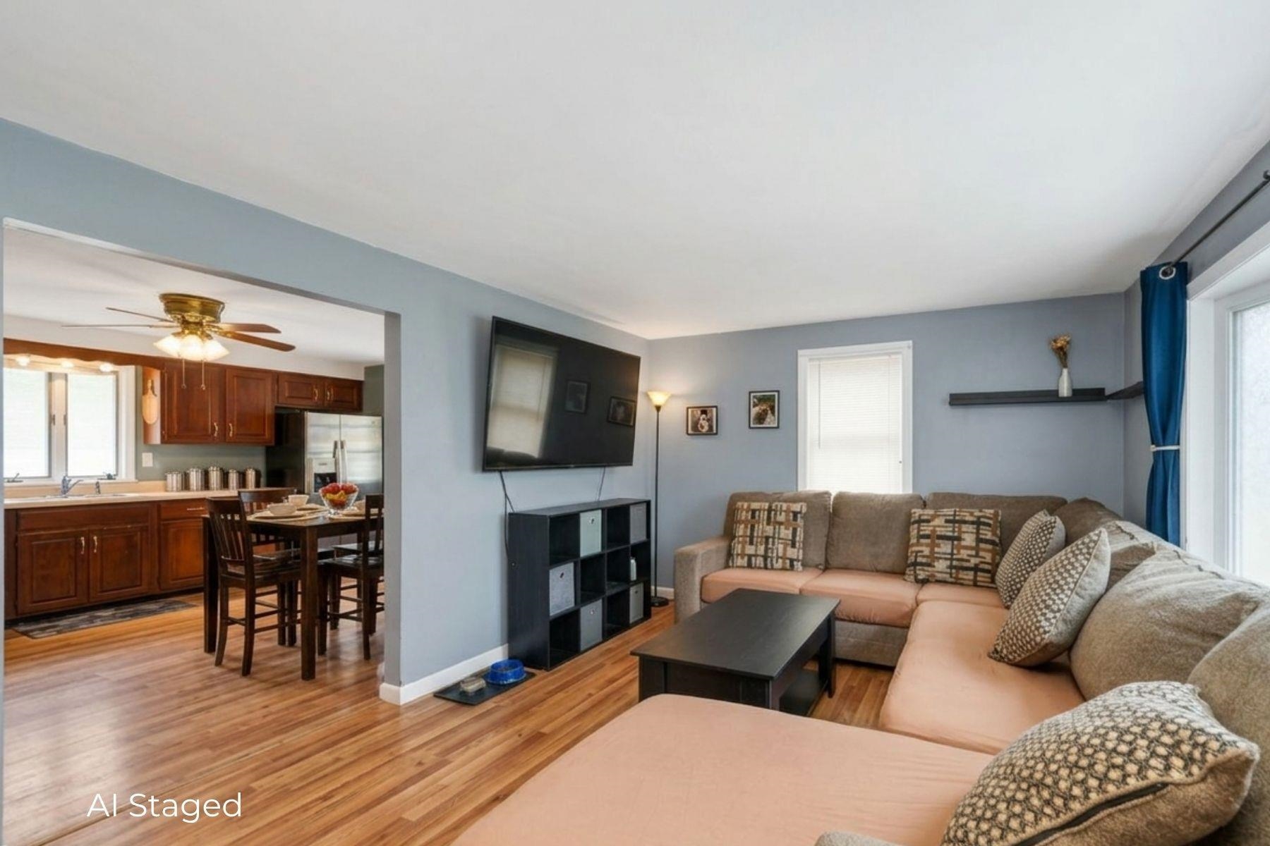42 Cameron Dr, Pittsfield, NH 03263-3207