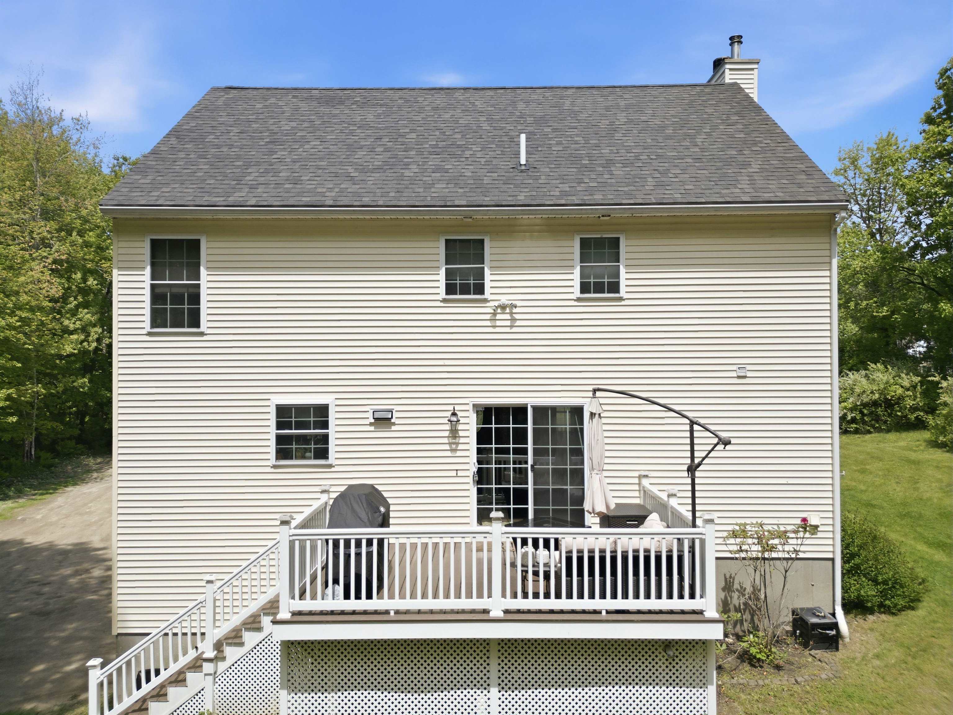 343 Beauty Hill Rd, Barrington, NH 03825