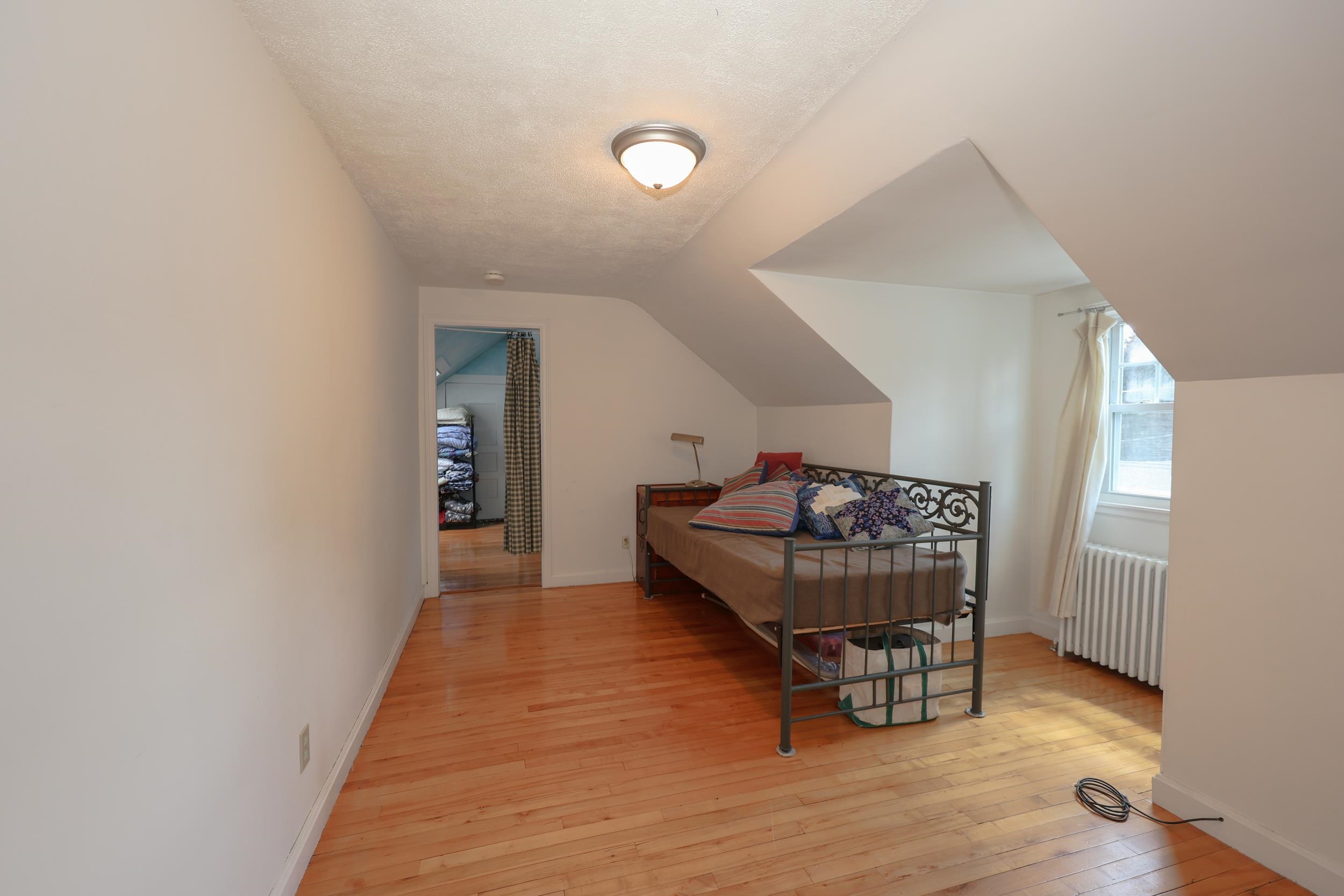 137 Grand Ave, Manchester, NH 03109