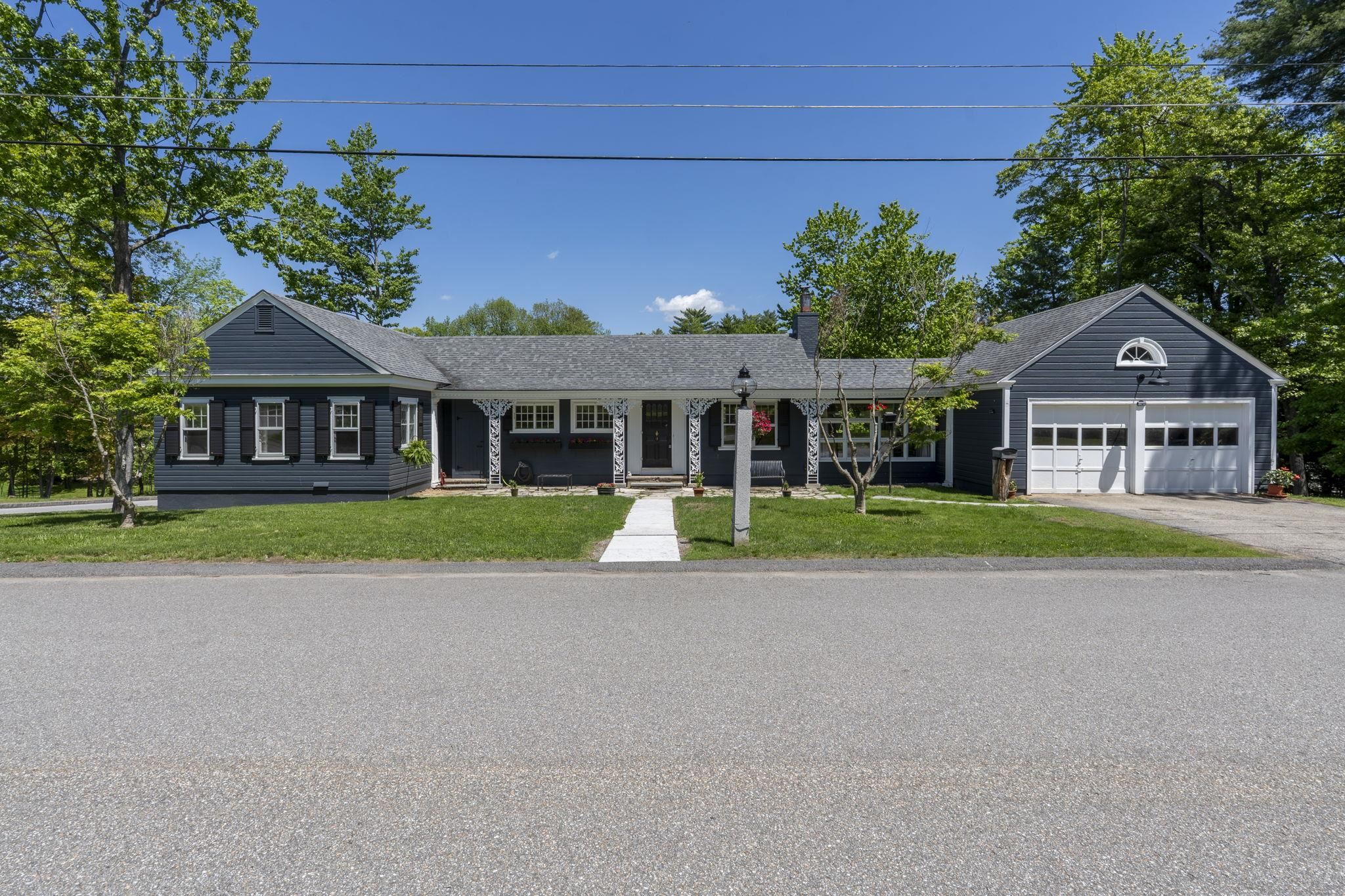 12 Wildemere Ter, Concord, NH 03301